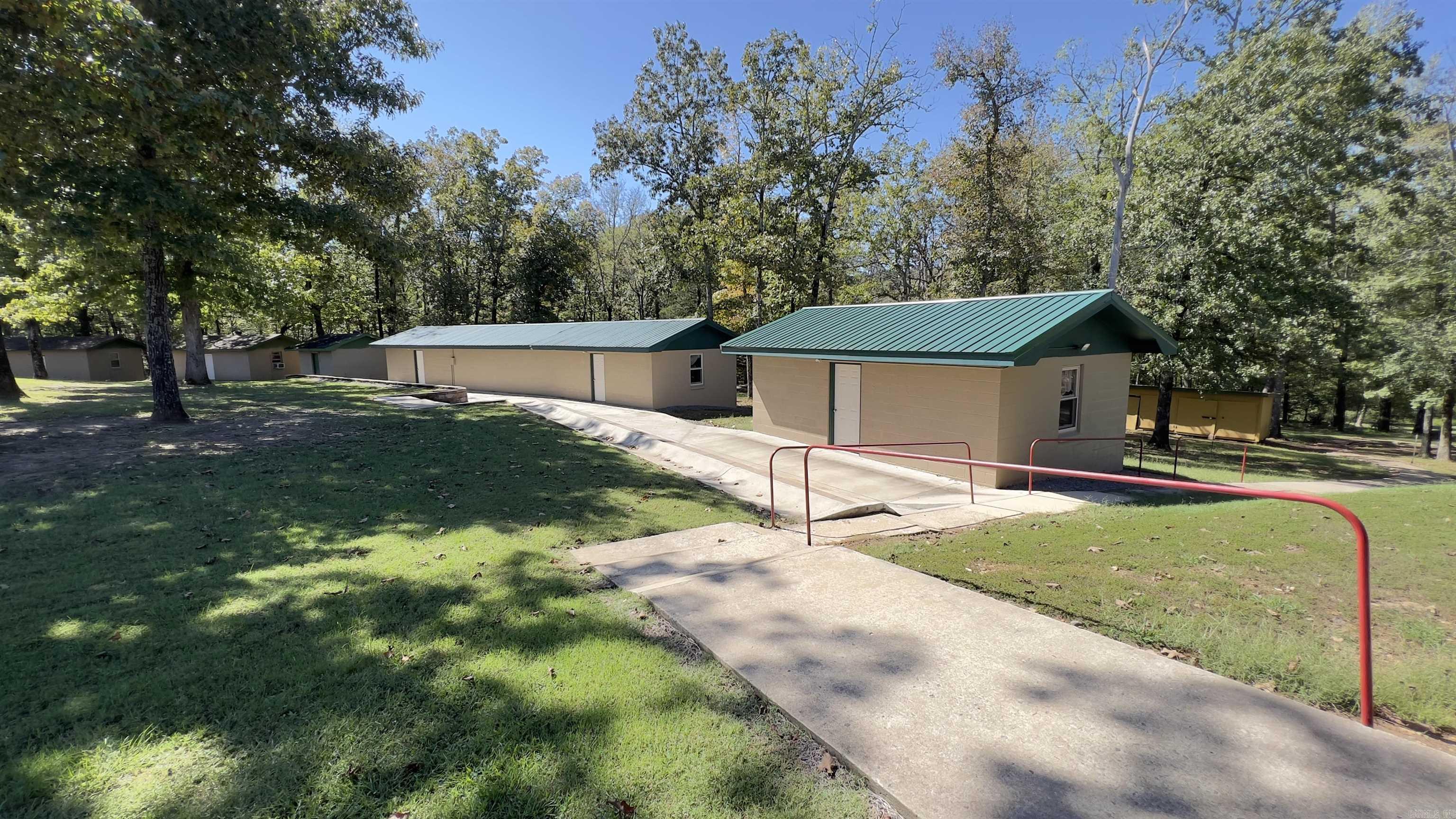 Metes & Bounds - Commercial Sale
