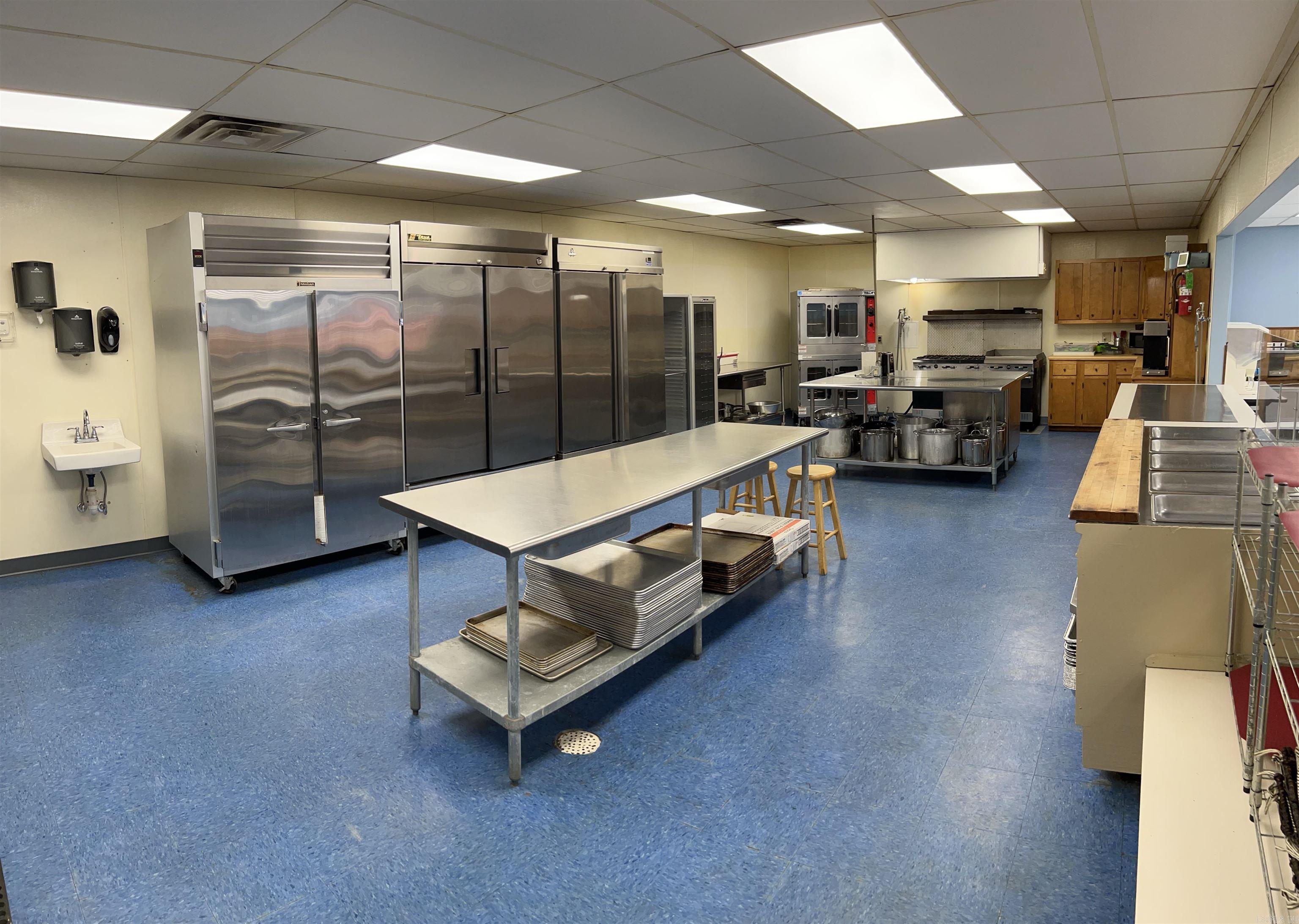 Metes & Bounds - Commercial Sale