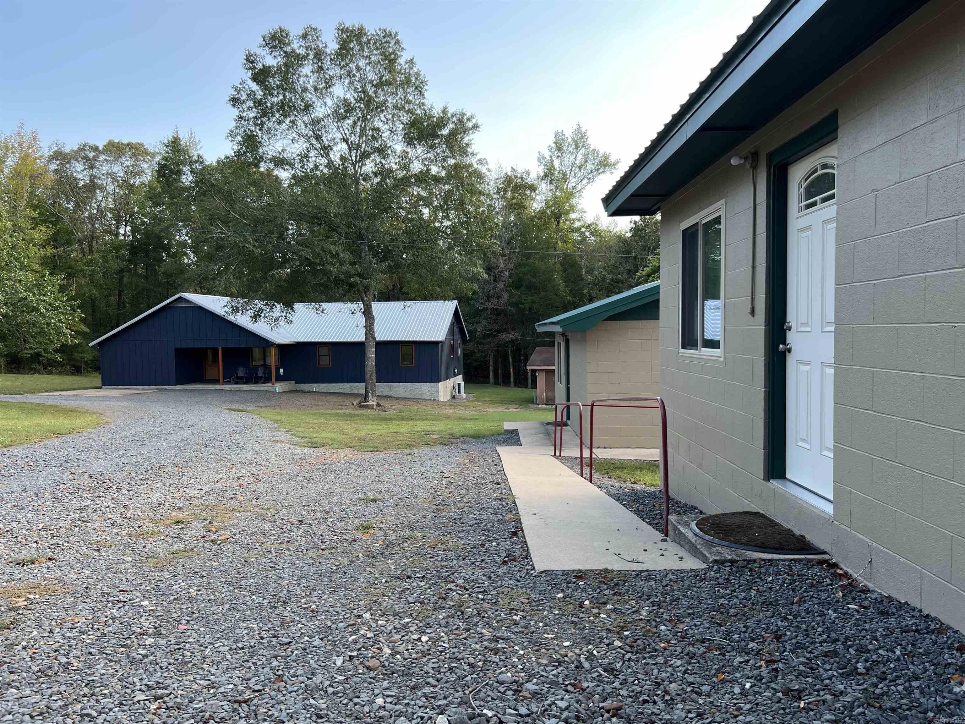 Metes & Bounds - Commercial Sale