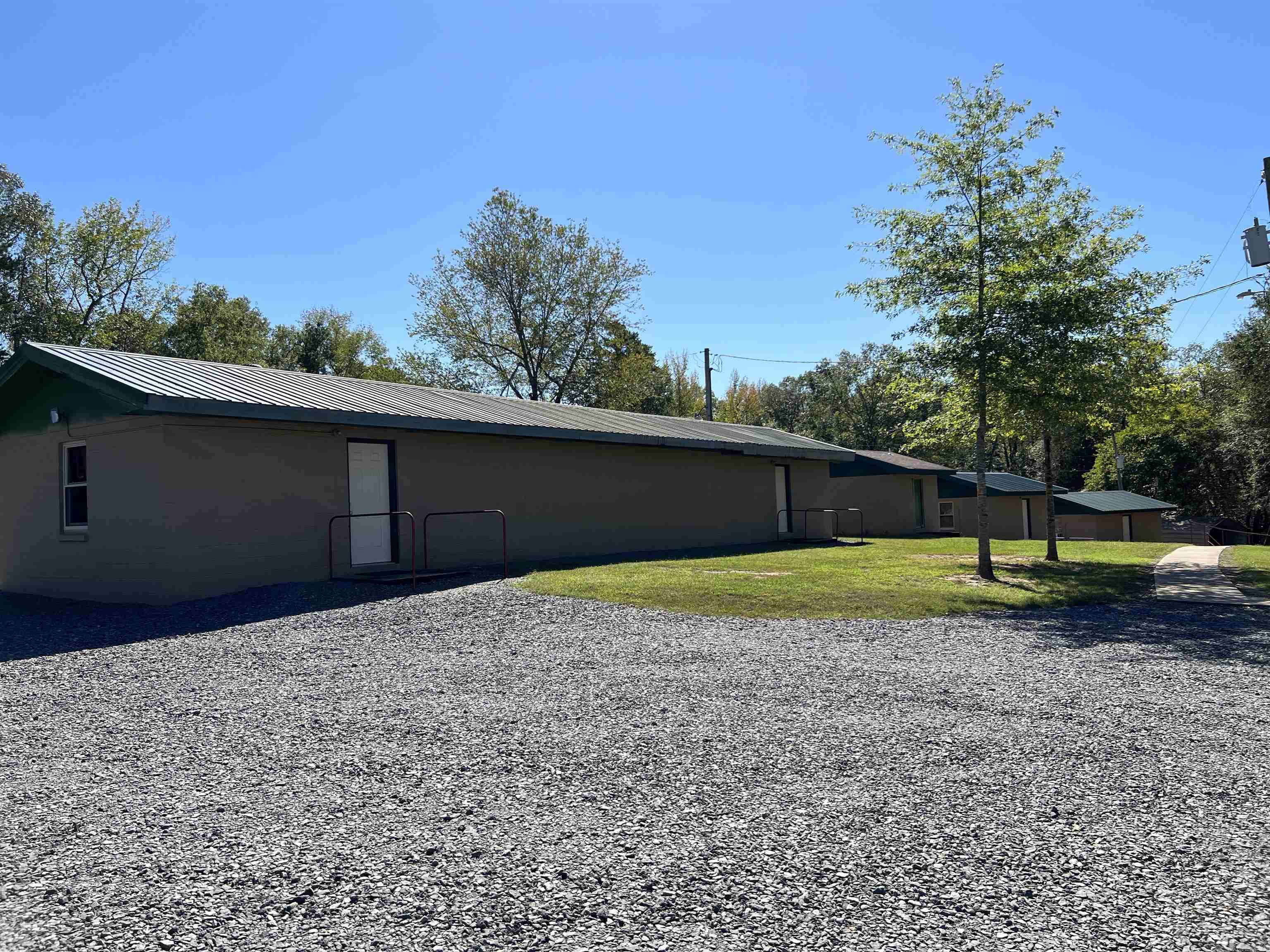 Metes & Bounds - Commercial Sale