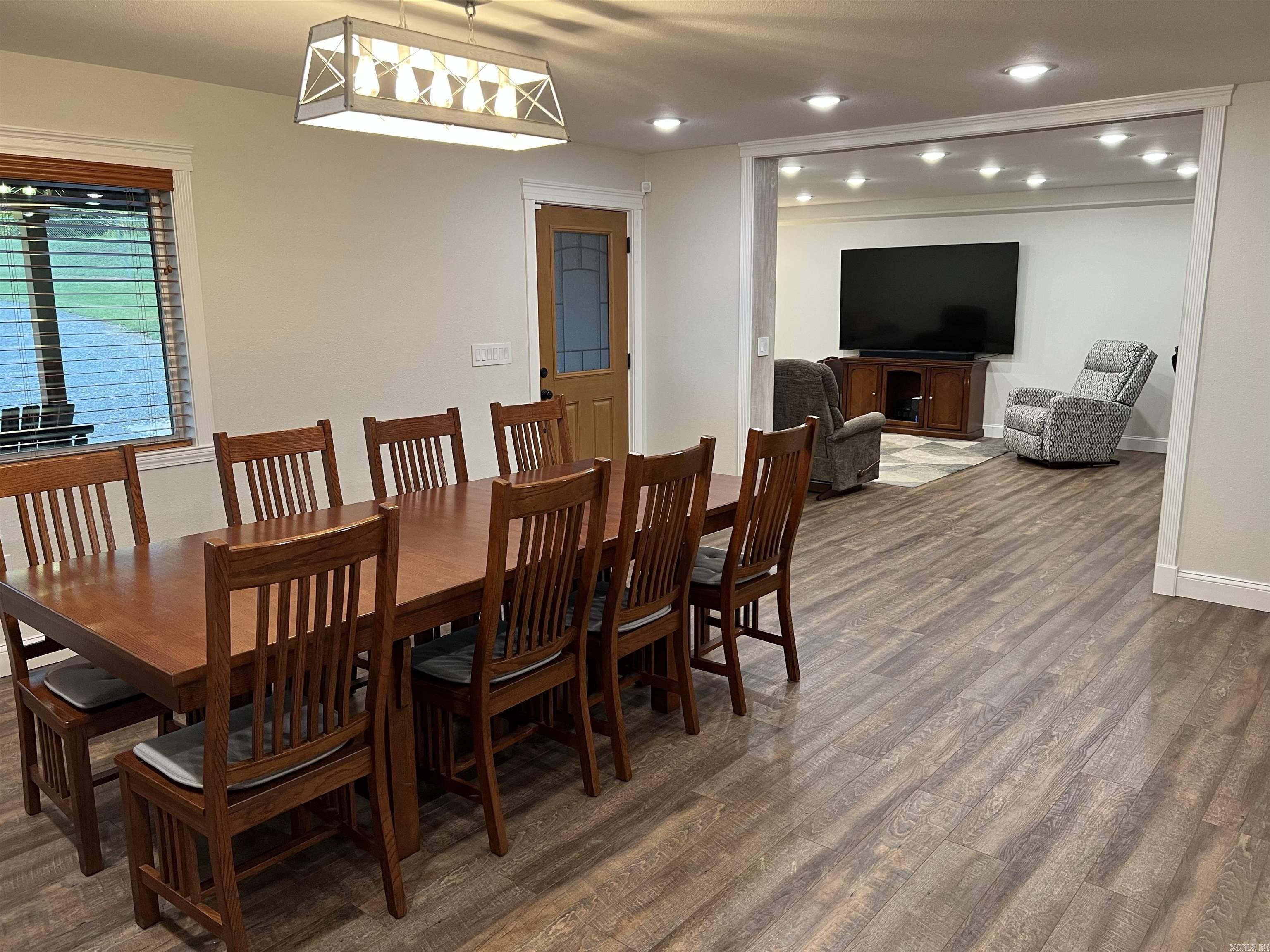 Metes & Bounds - Commercial Sale