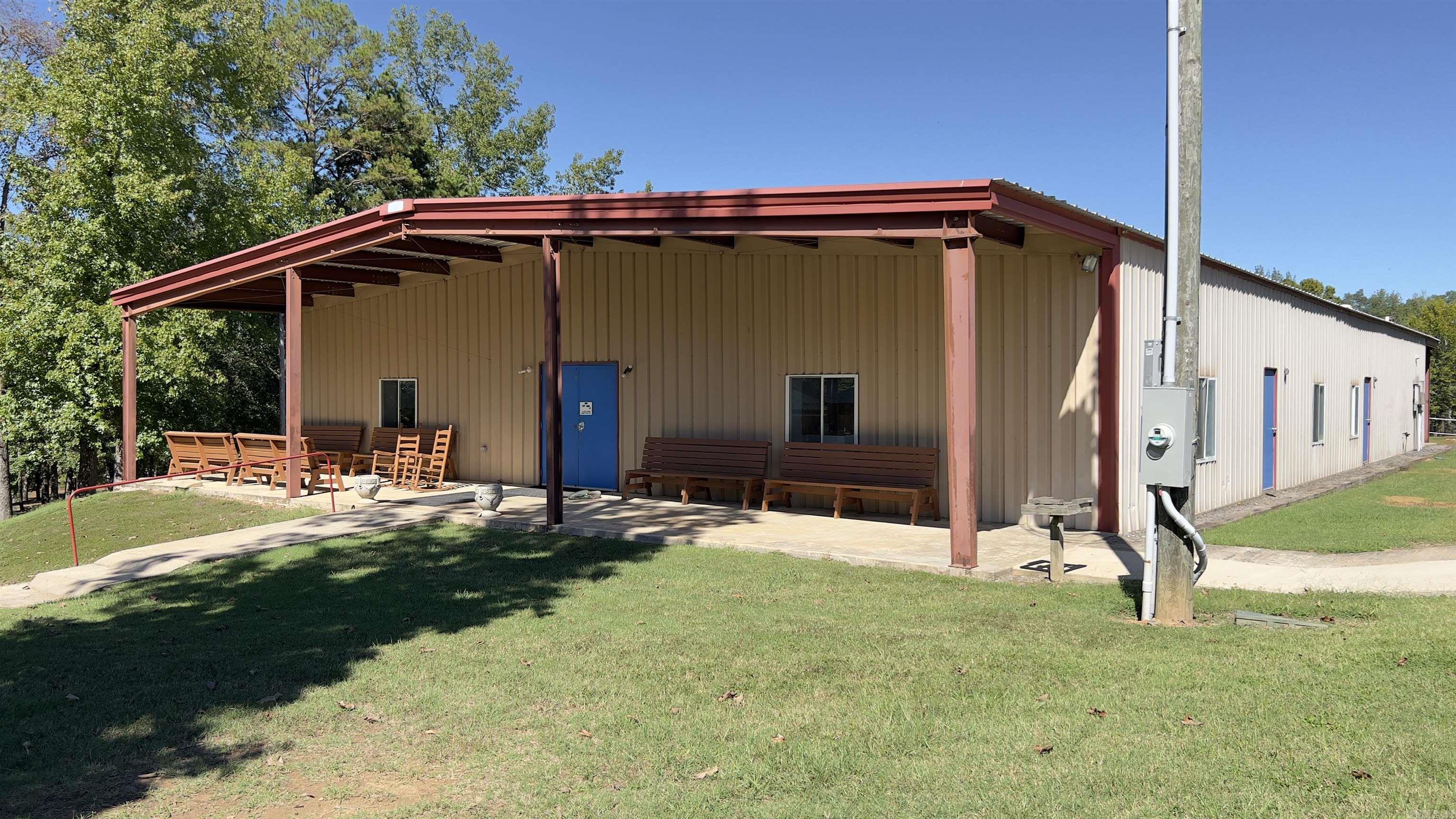 Metes & Bounds - Commercial Sale