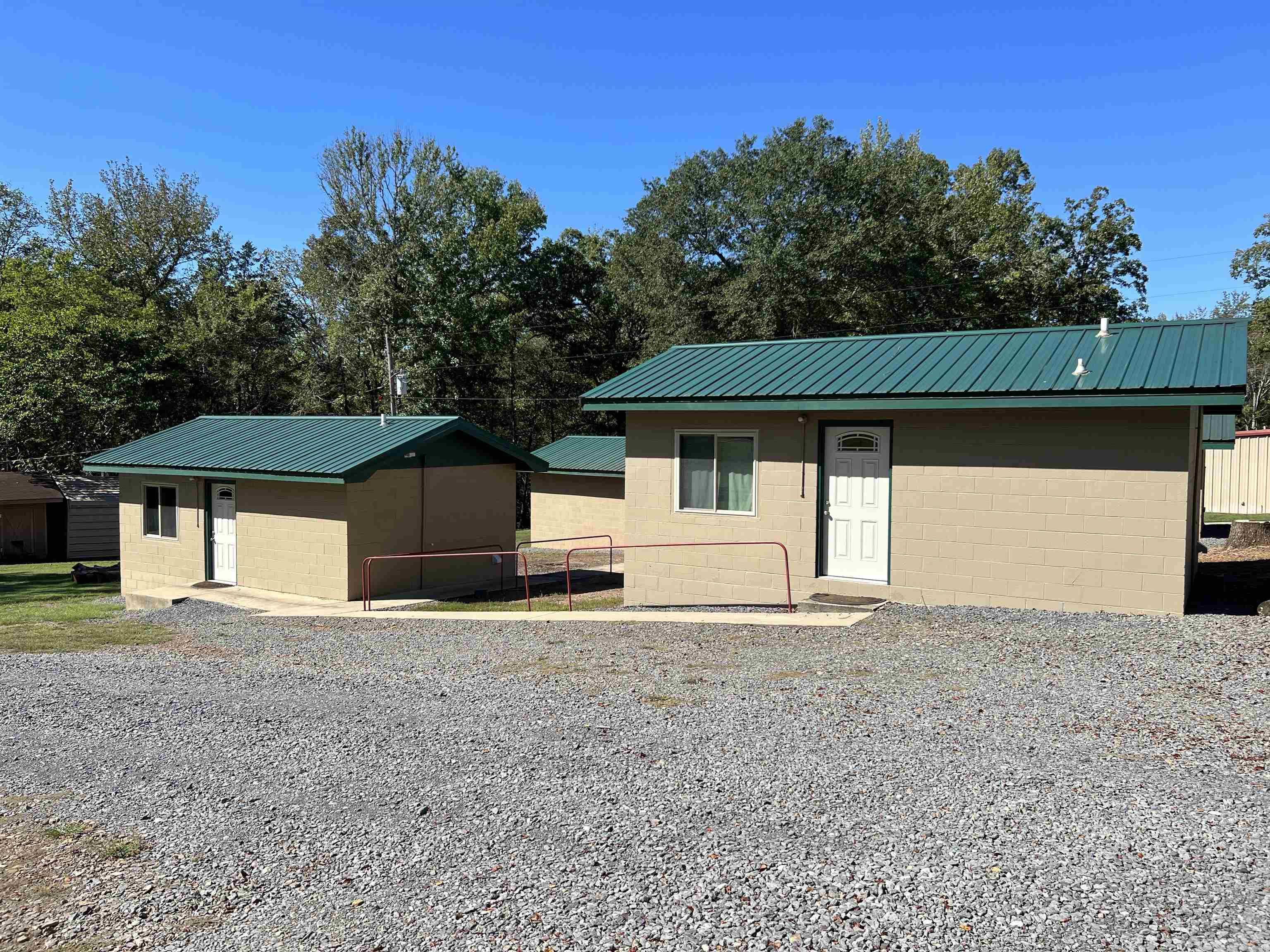 Metes & Bounds - Commercial Sale
