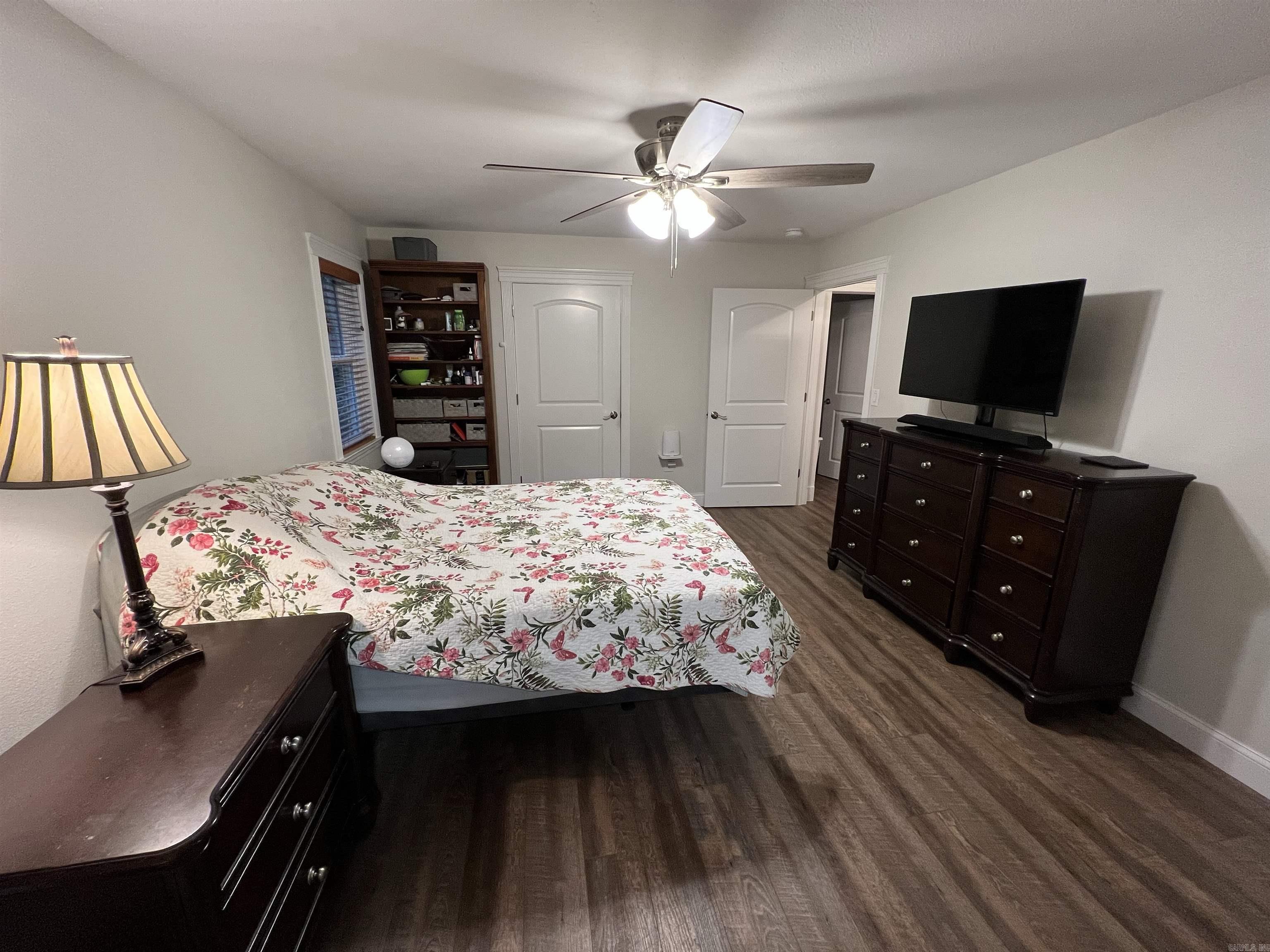 Metes & Bounds - Commercial Sale