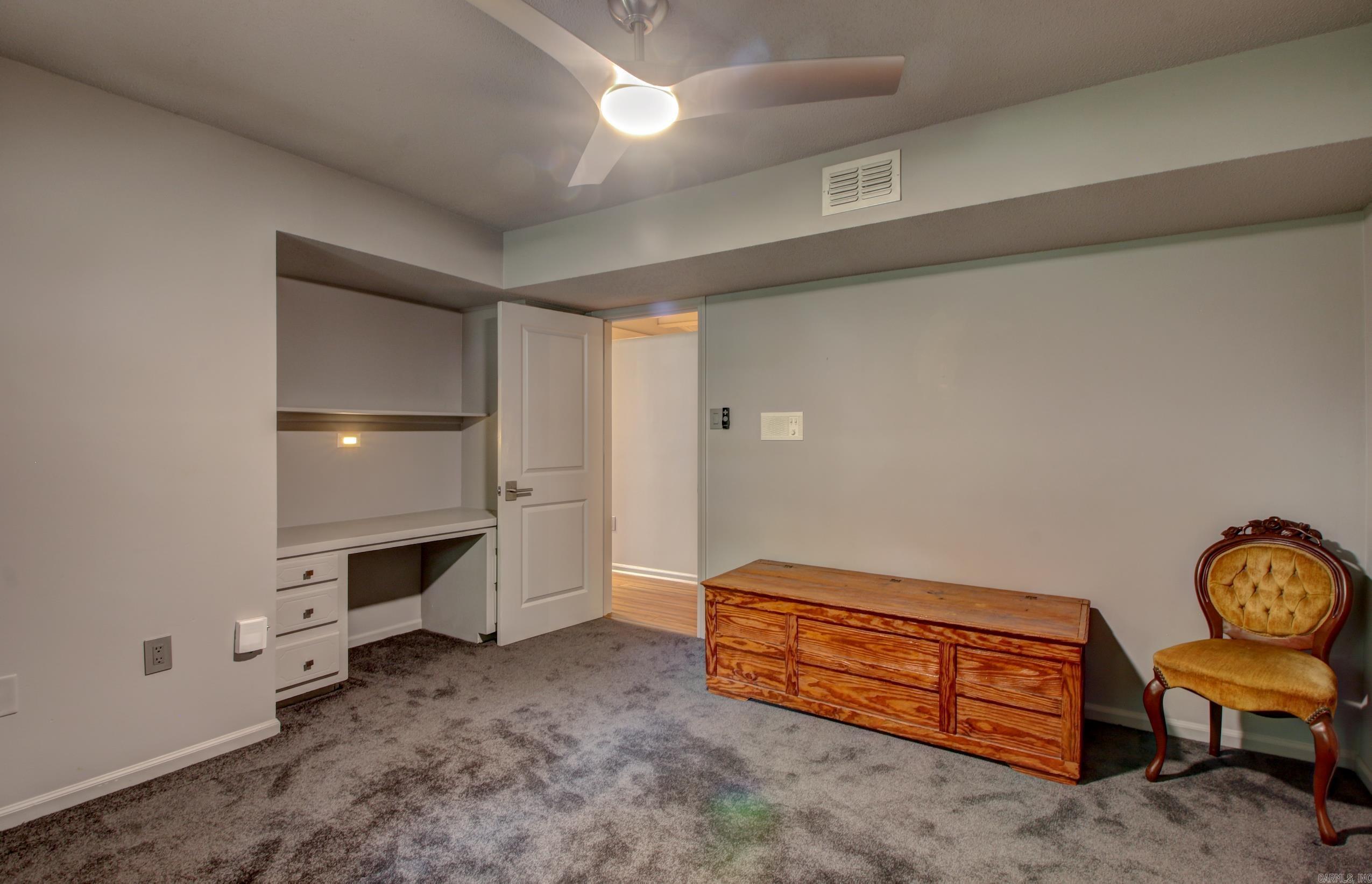 MAUMELLE CLUB MANOR TO CRYSTAL - Residential