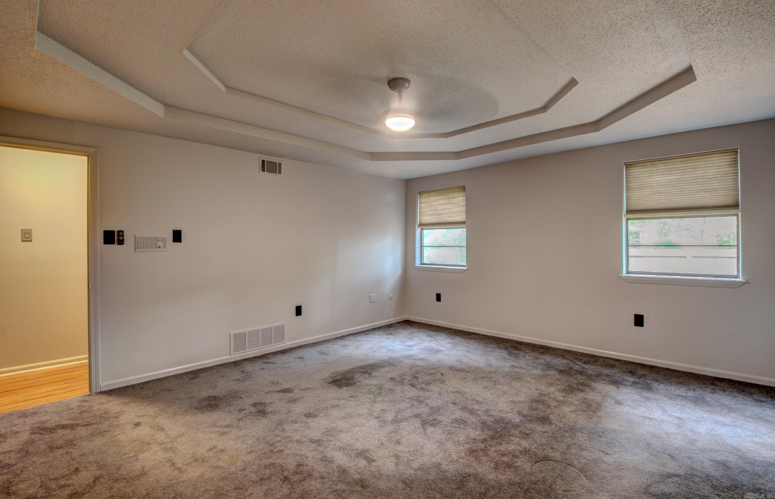 MAUMELLE CLUB MANOR TO CRYSTAL - Residential