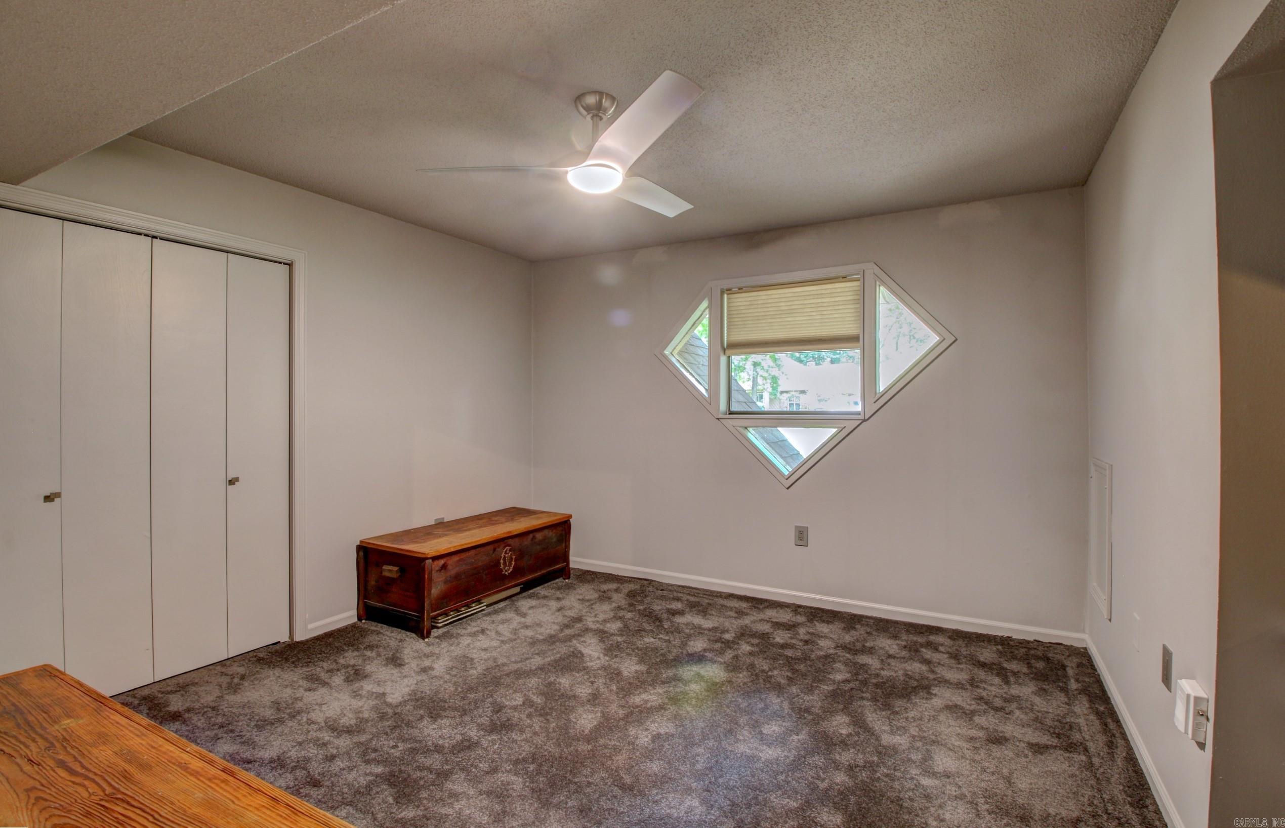 MAUMELLE CLUB MANOR TO CRYSTAL - Residential