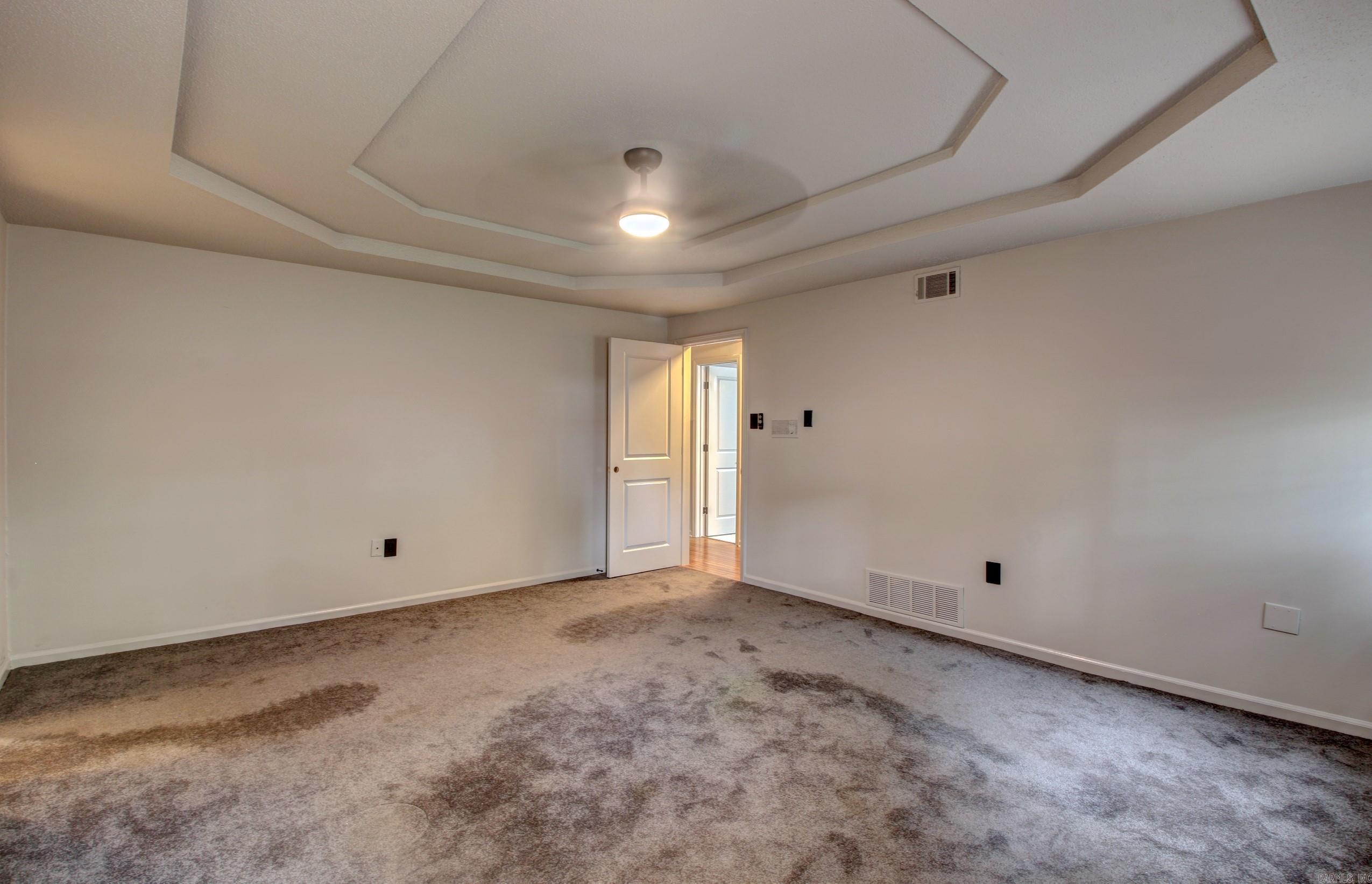 MAUMELLE CLUB MANOR TO CRYSTAL - Residential