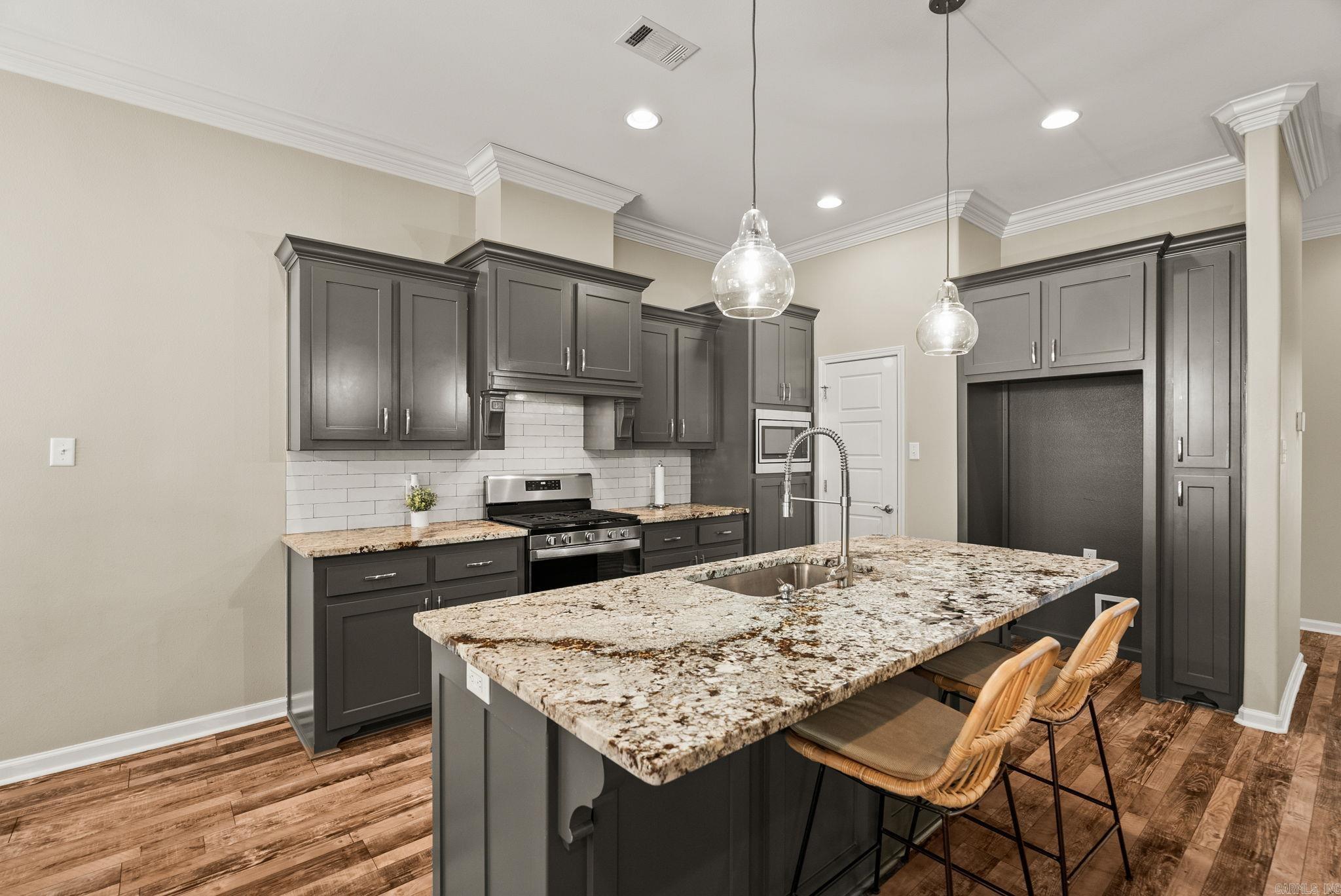 THE MAPLES - Residential