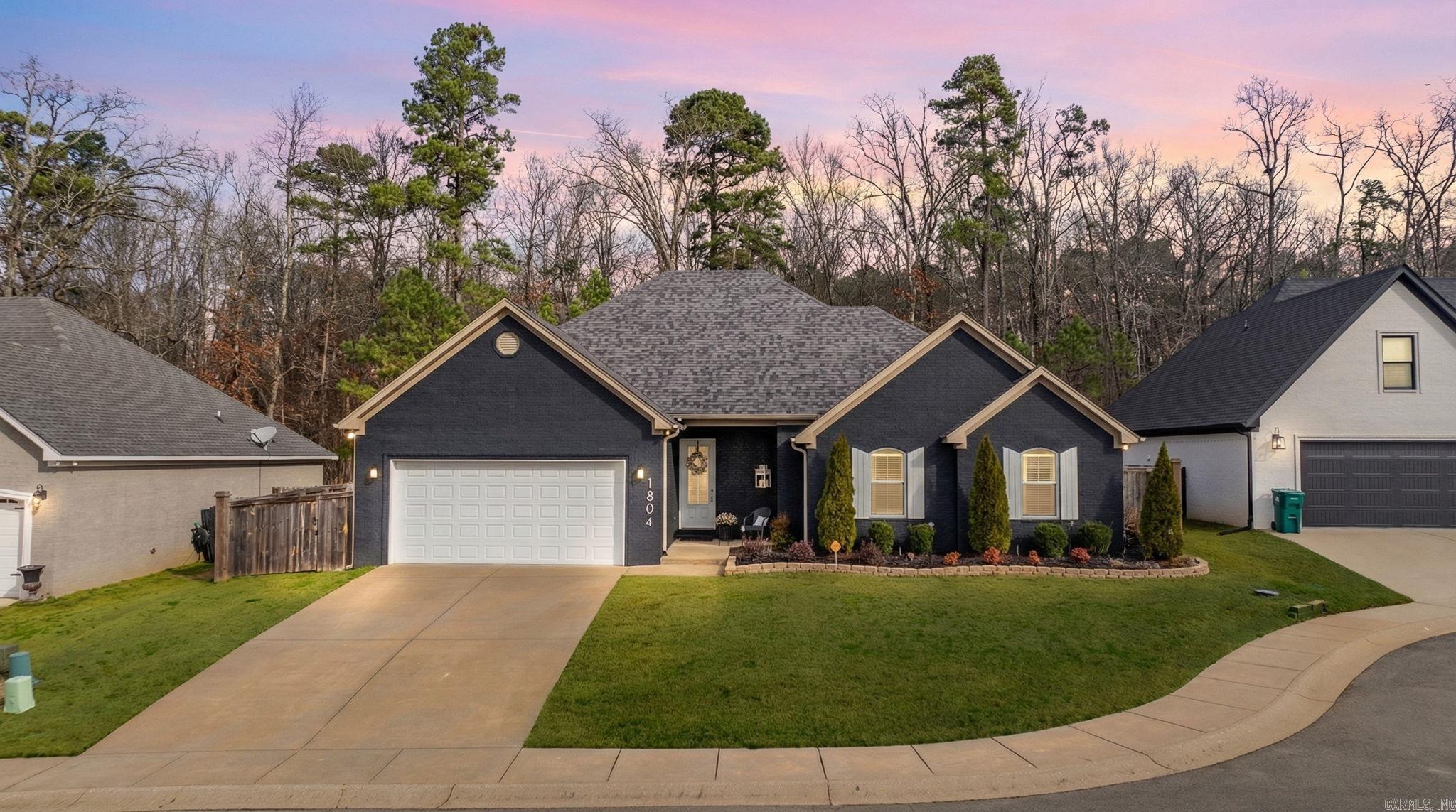 THE MAPLES - Residential