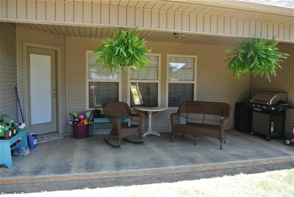 MEADOWLAKE - Residential