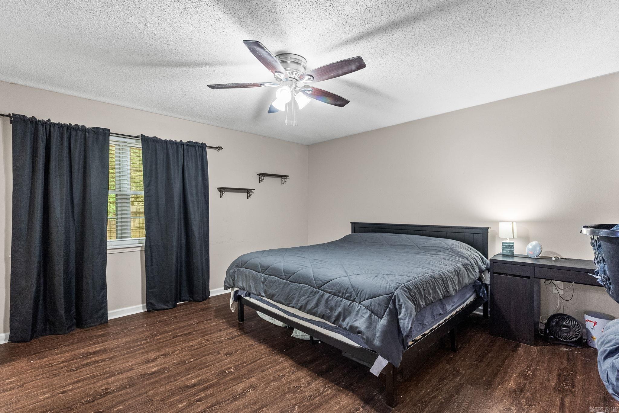 INDIAN HILLS - Residential