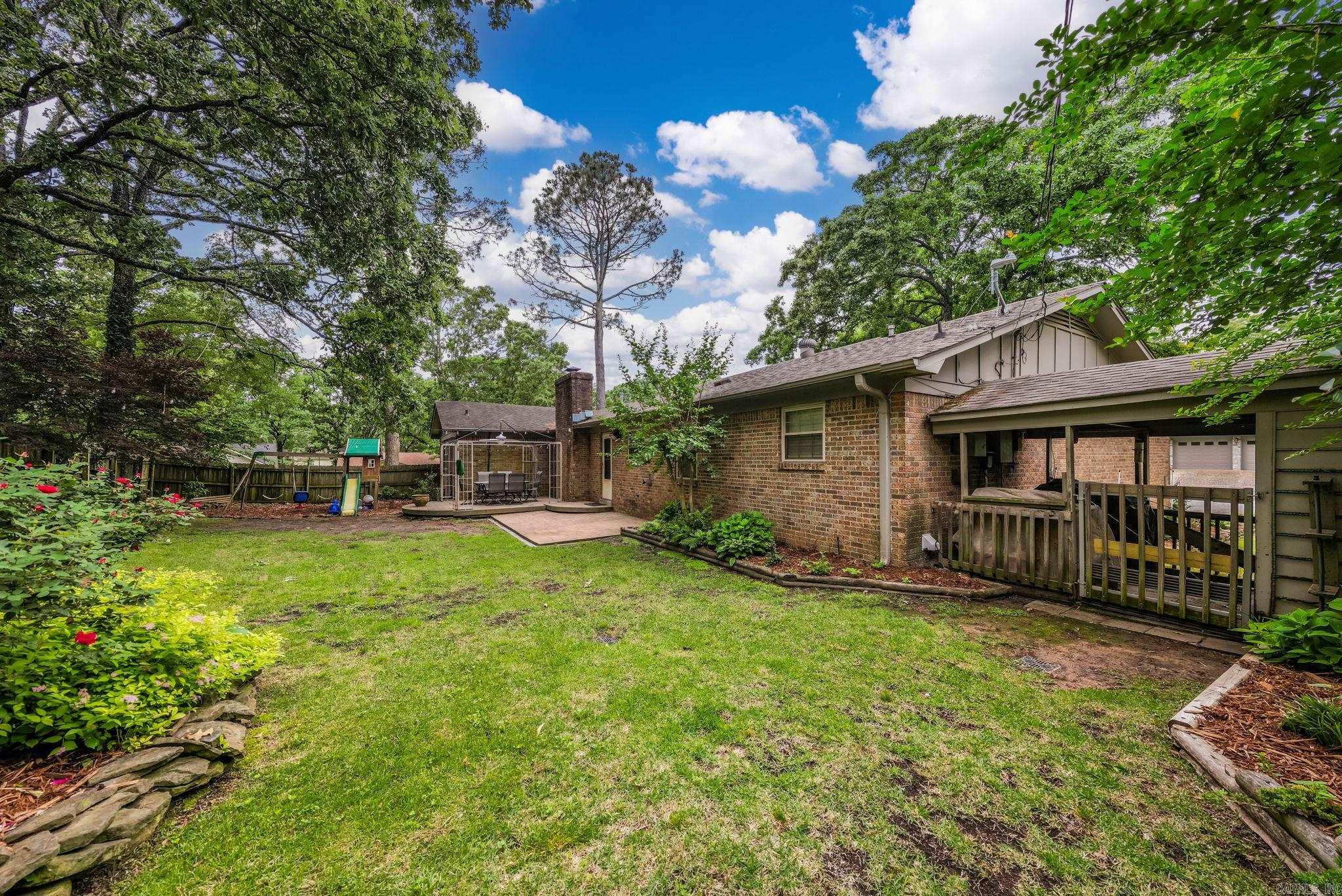 INDIAN HILLS - Residential