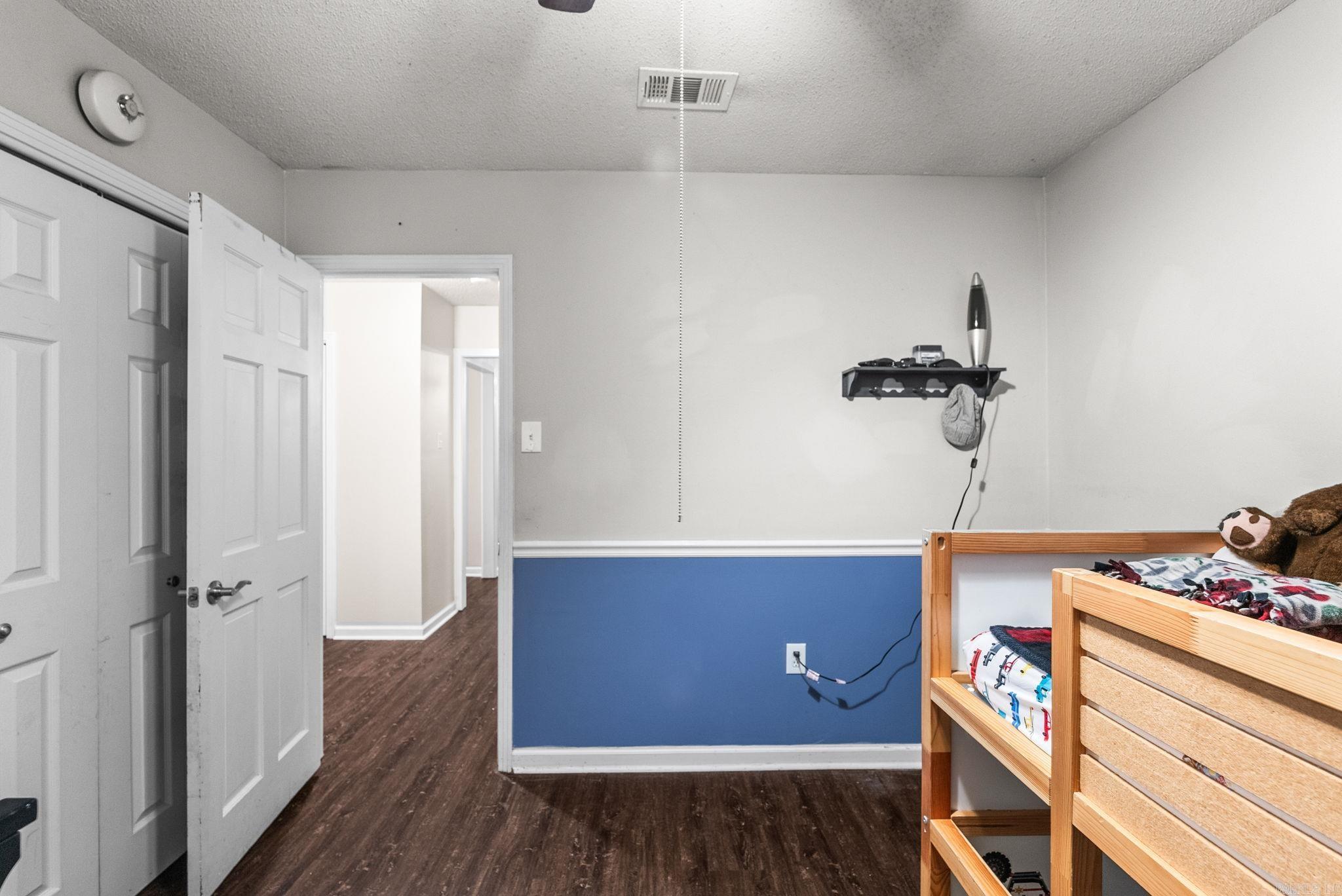 INDIAN HILLS - Residential