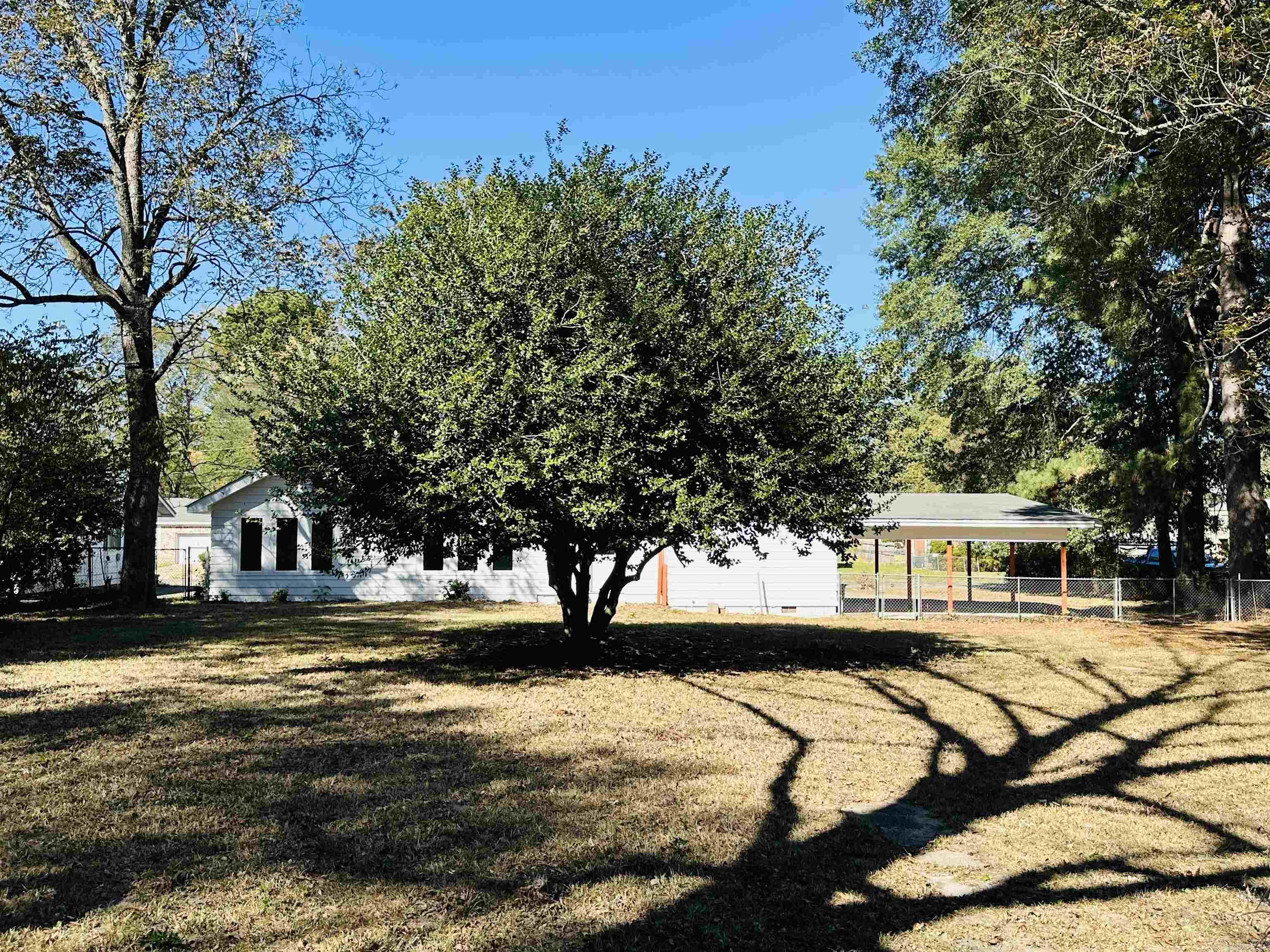 LUND & HILL (ORIGINAL TOWN) - Residential