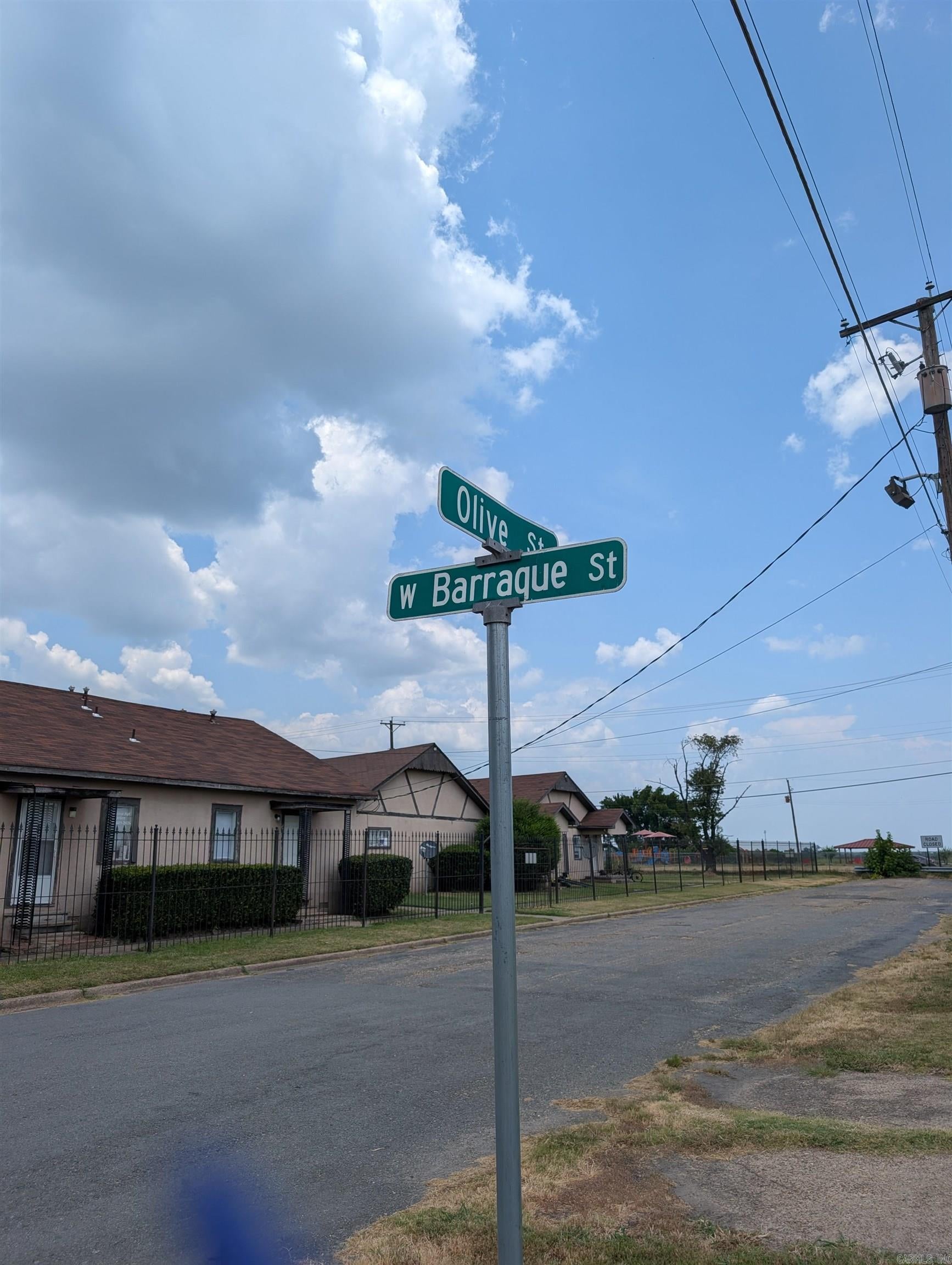 421 W Barraque St, Pine Bluff, AR 71601