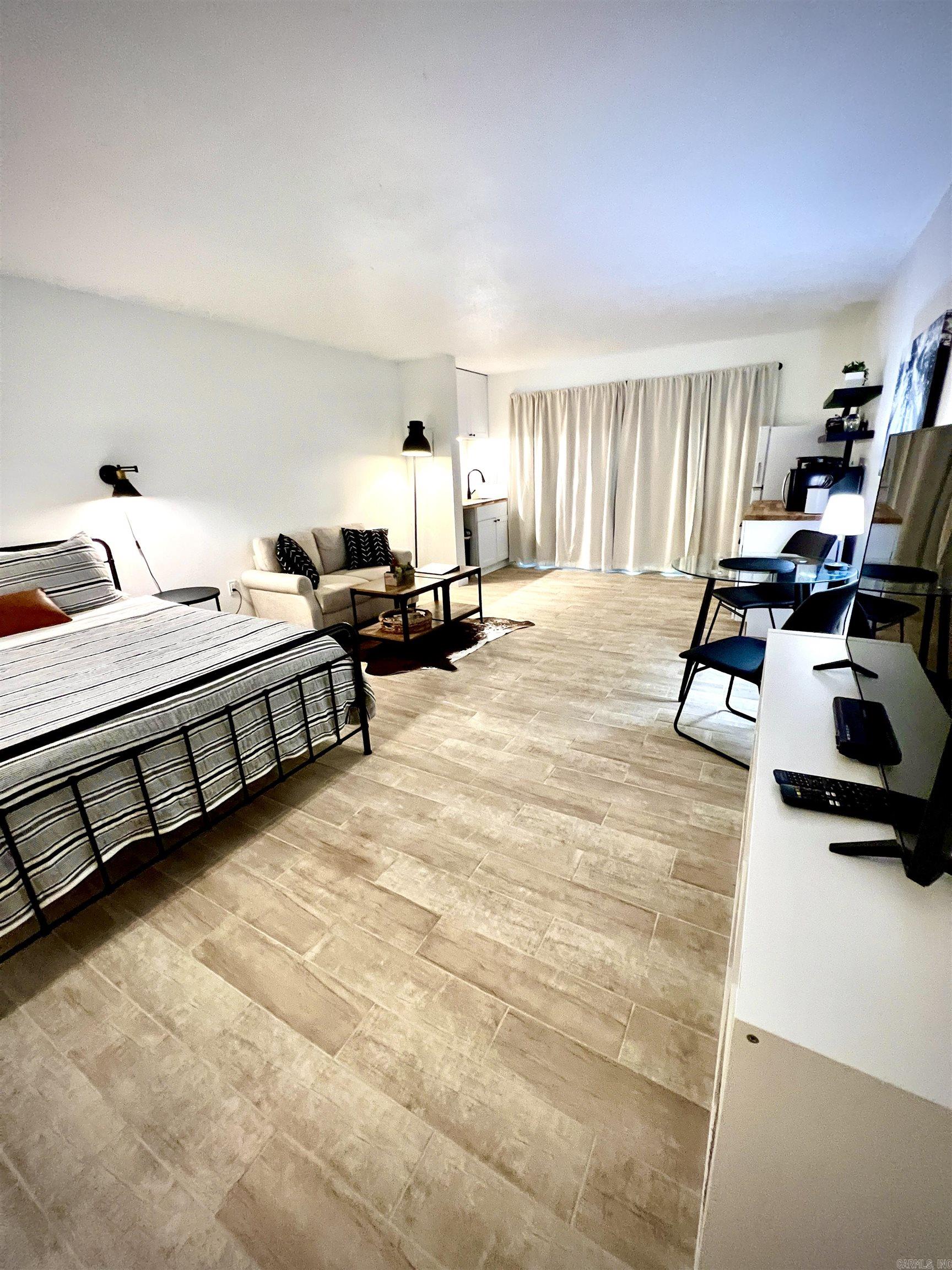 Summerhill Place Condos - Residential Lease