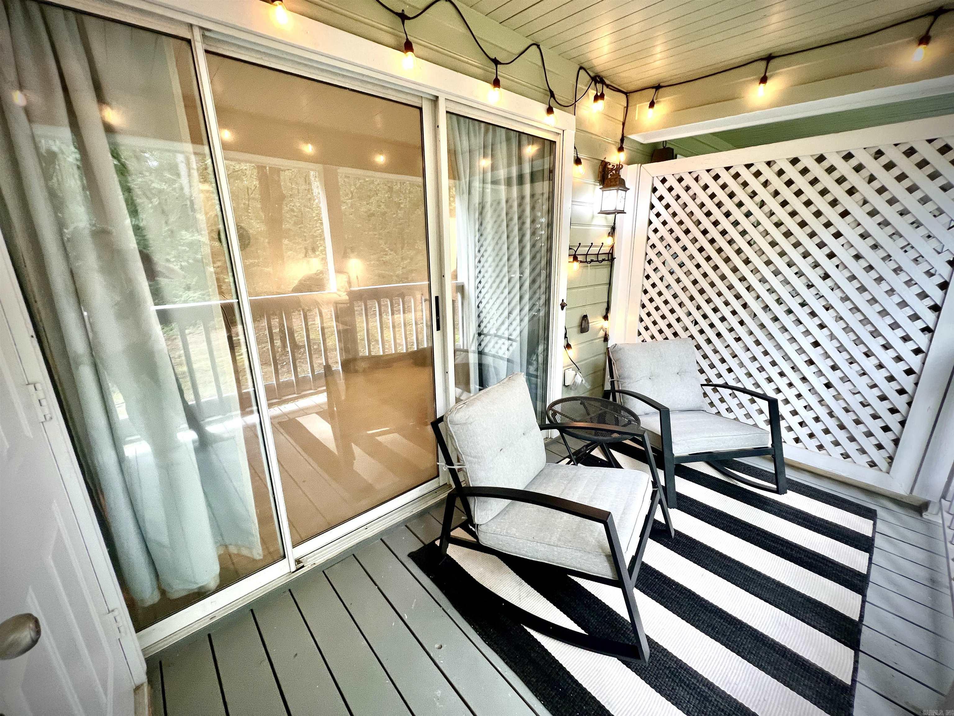 Summerhill Place Condos - Residential Lease