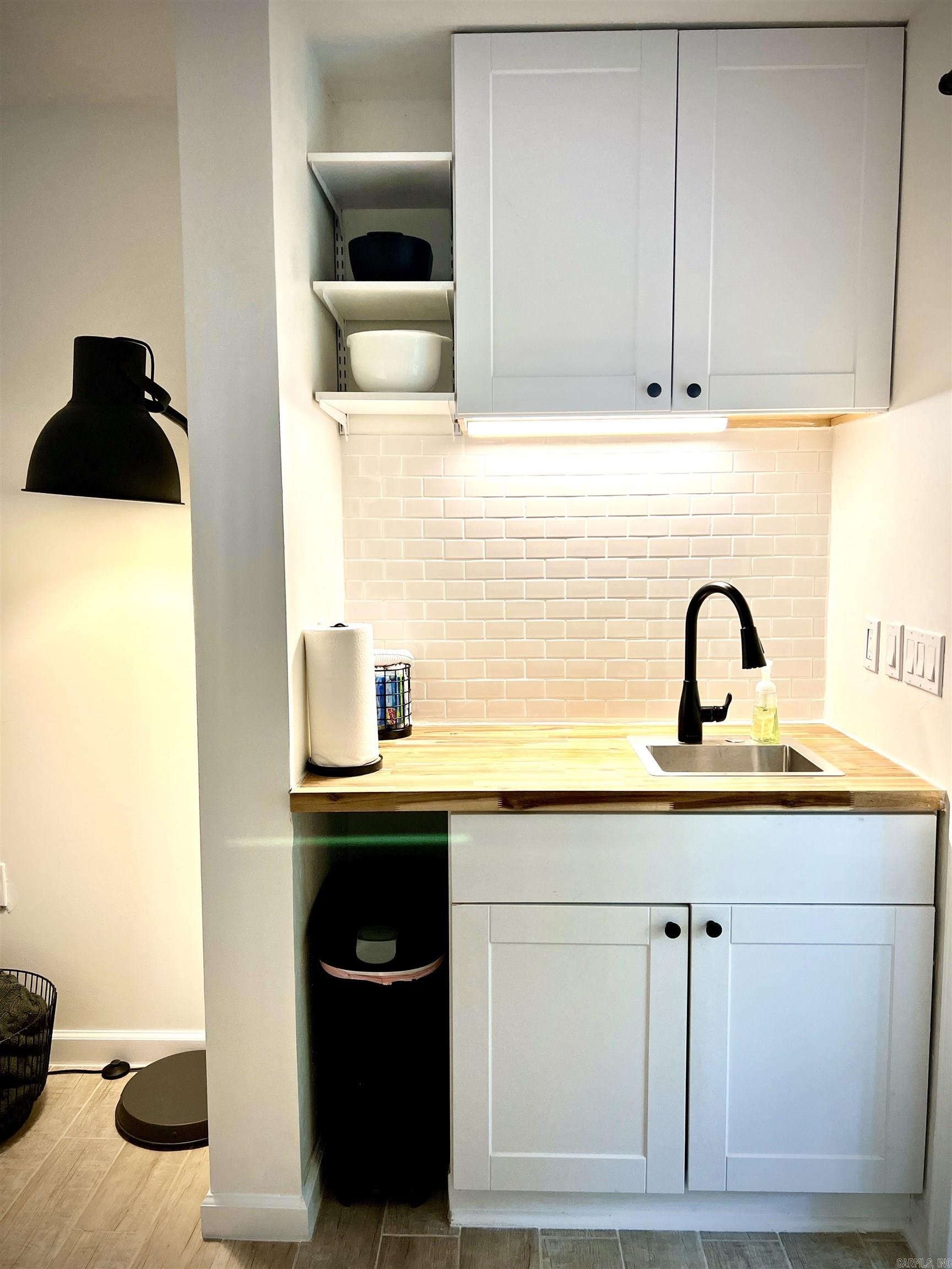 Summerhill Place Condos - Residential Lease