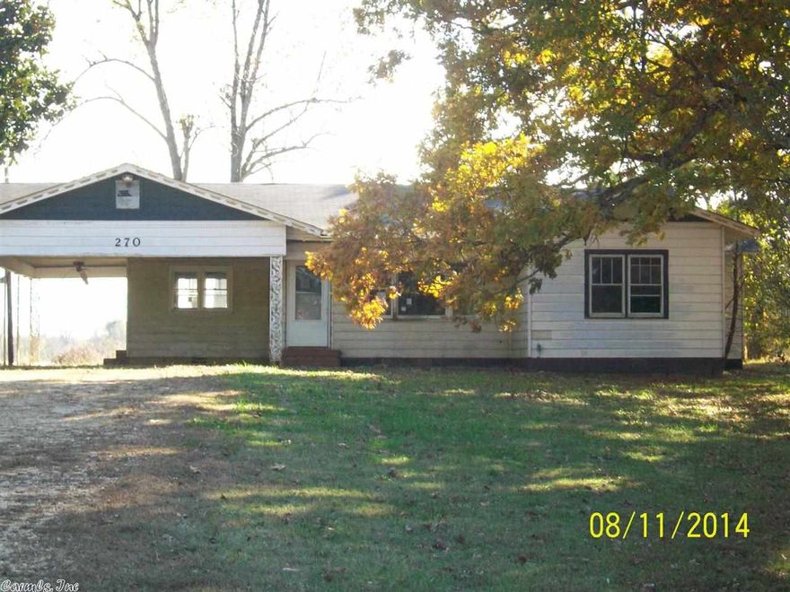 This is a beautiful setting, house needs lots of TLC.  "SOLD AS IS"     Call listing agent for additional details.