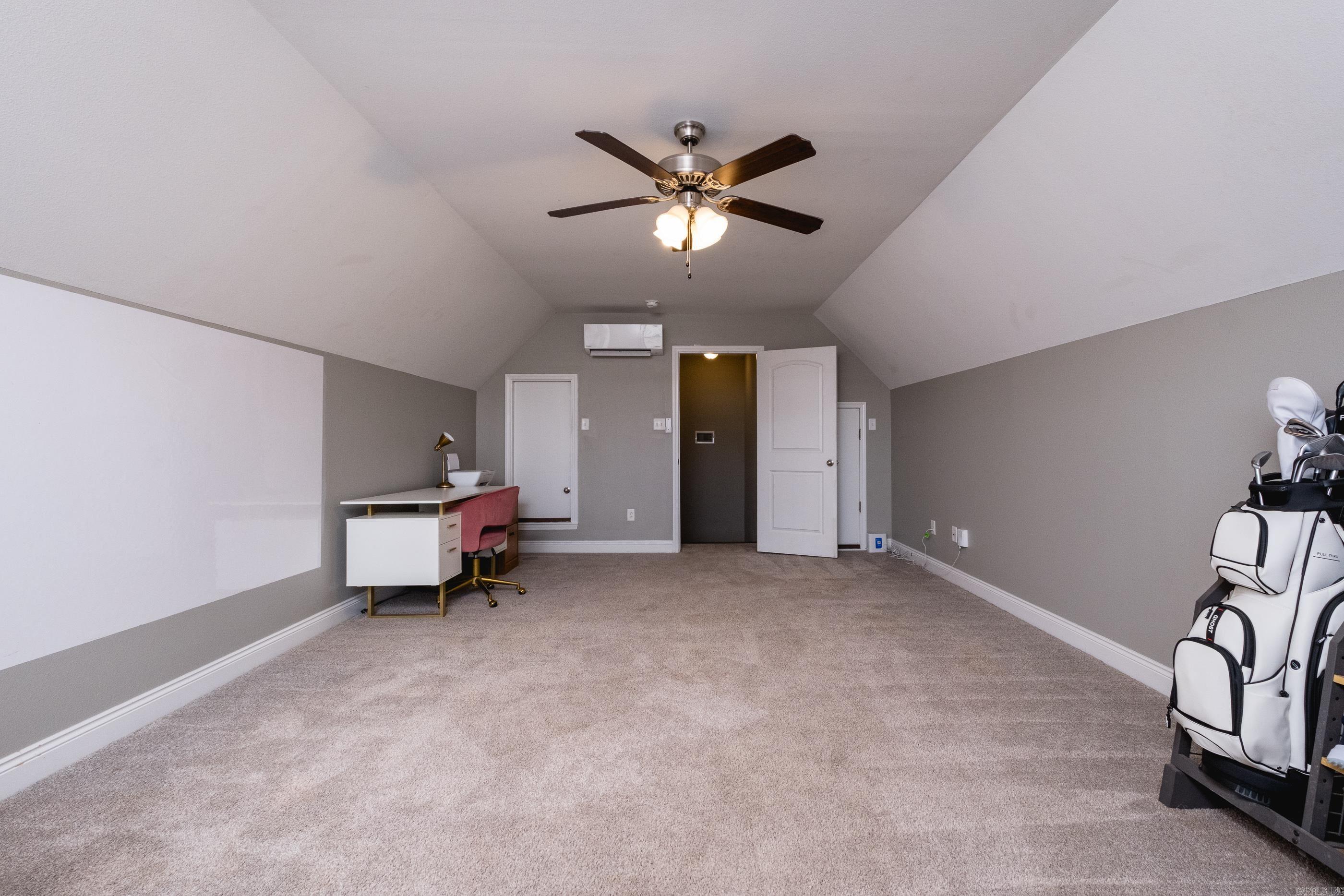 HICKORY HEIGHTS - Residential