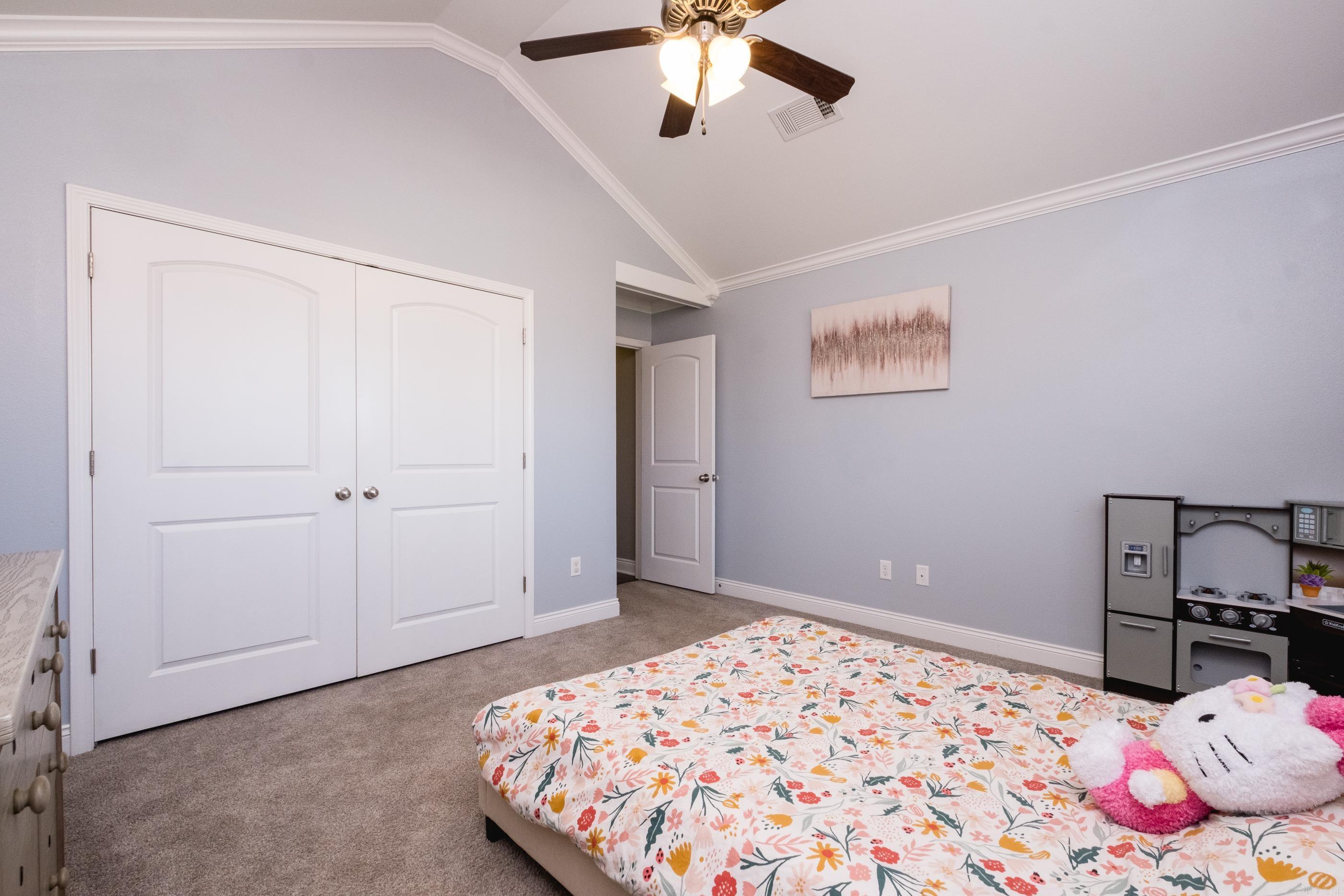 HICKORY HEIGHTS - Residential