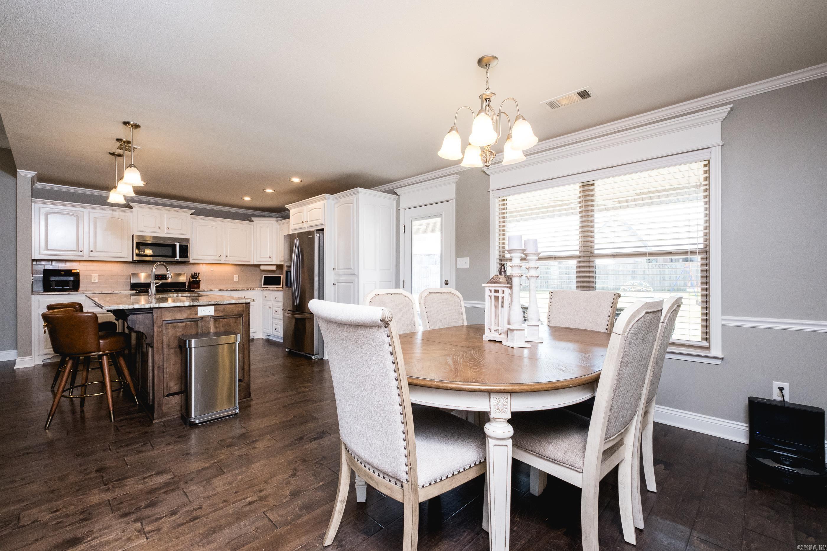 HICKORY HEIGHTS - Residential