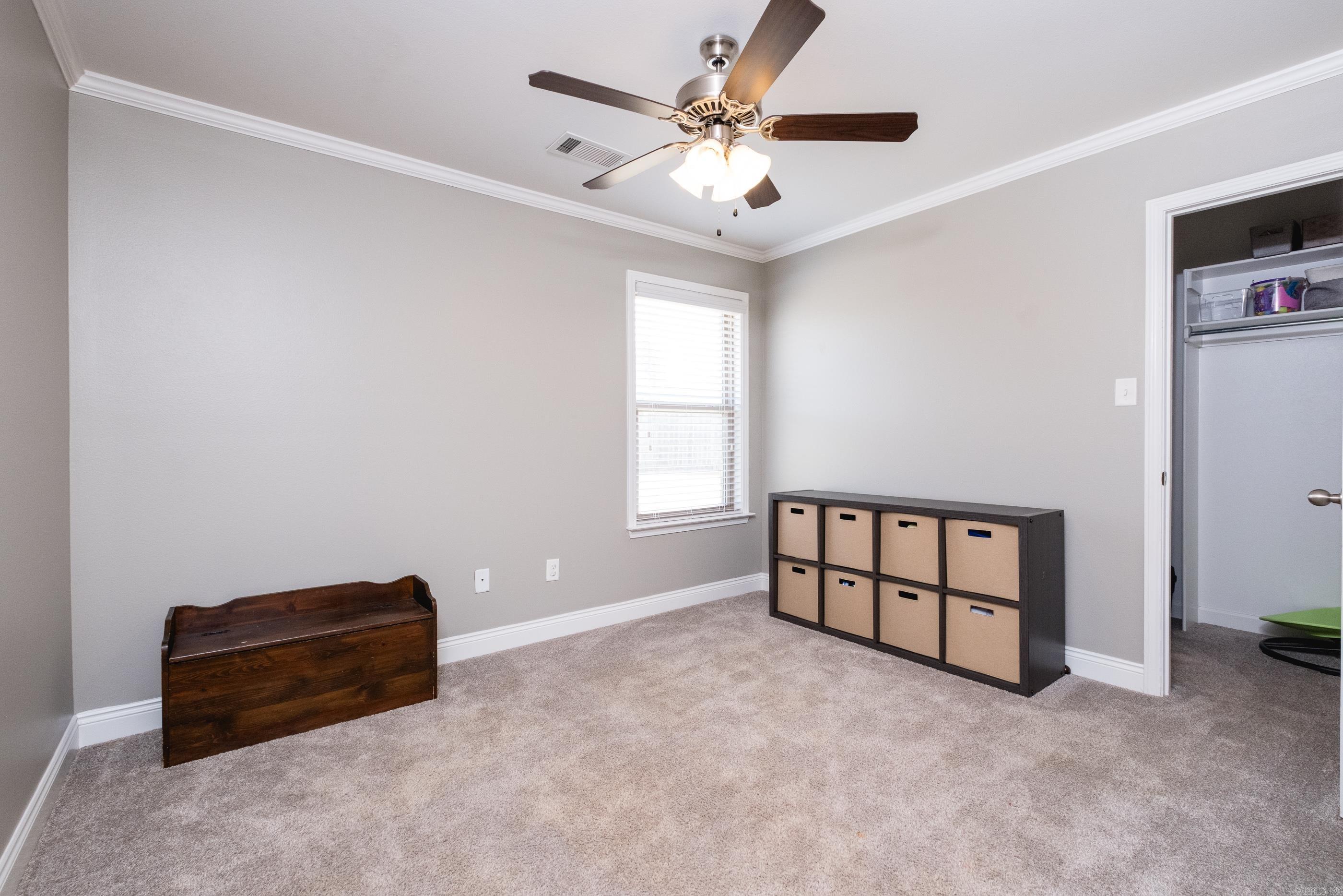 HICKORY HEIGHTS - Residential