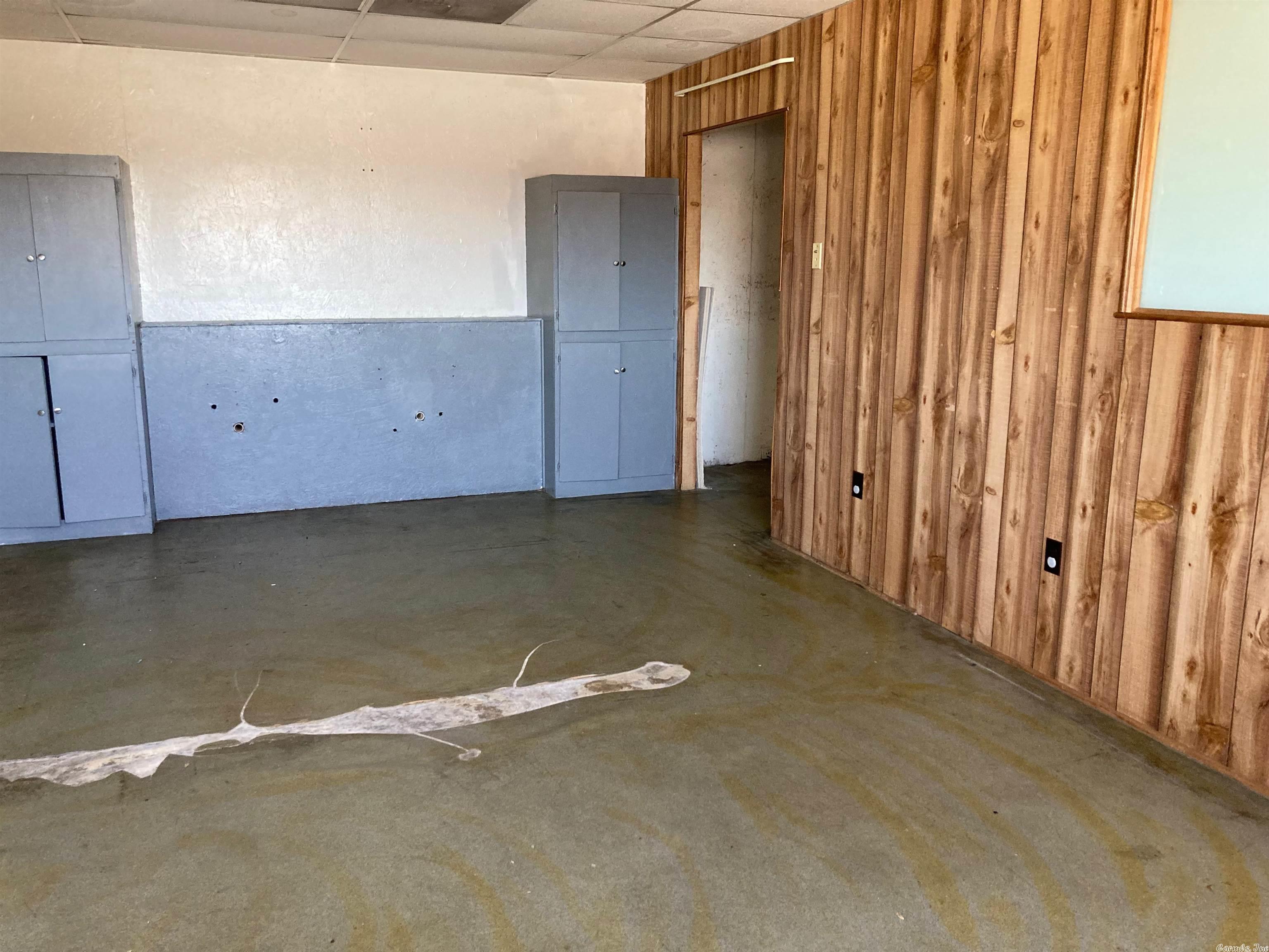 Huffaker - Commercial Sale