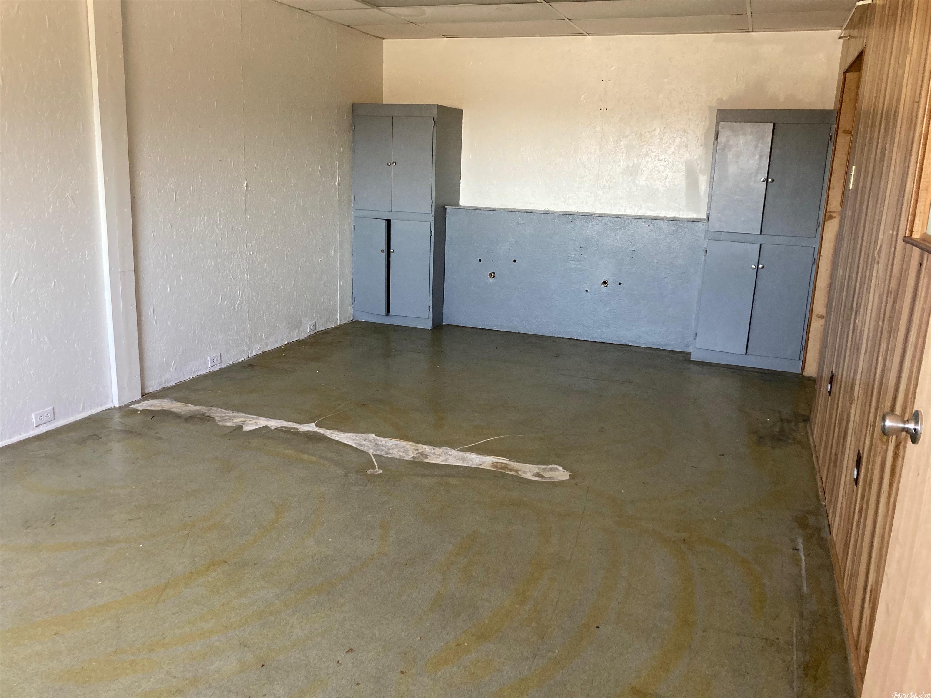 Huffaker - Commercial Sale