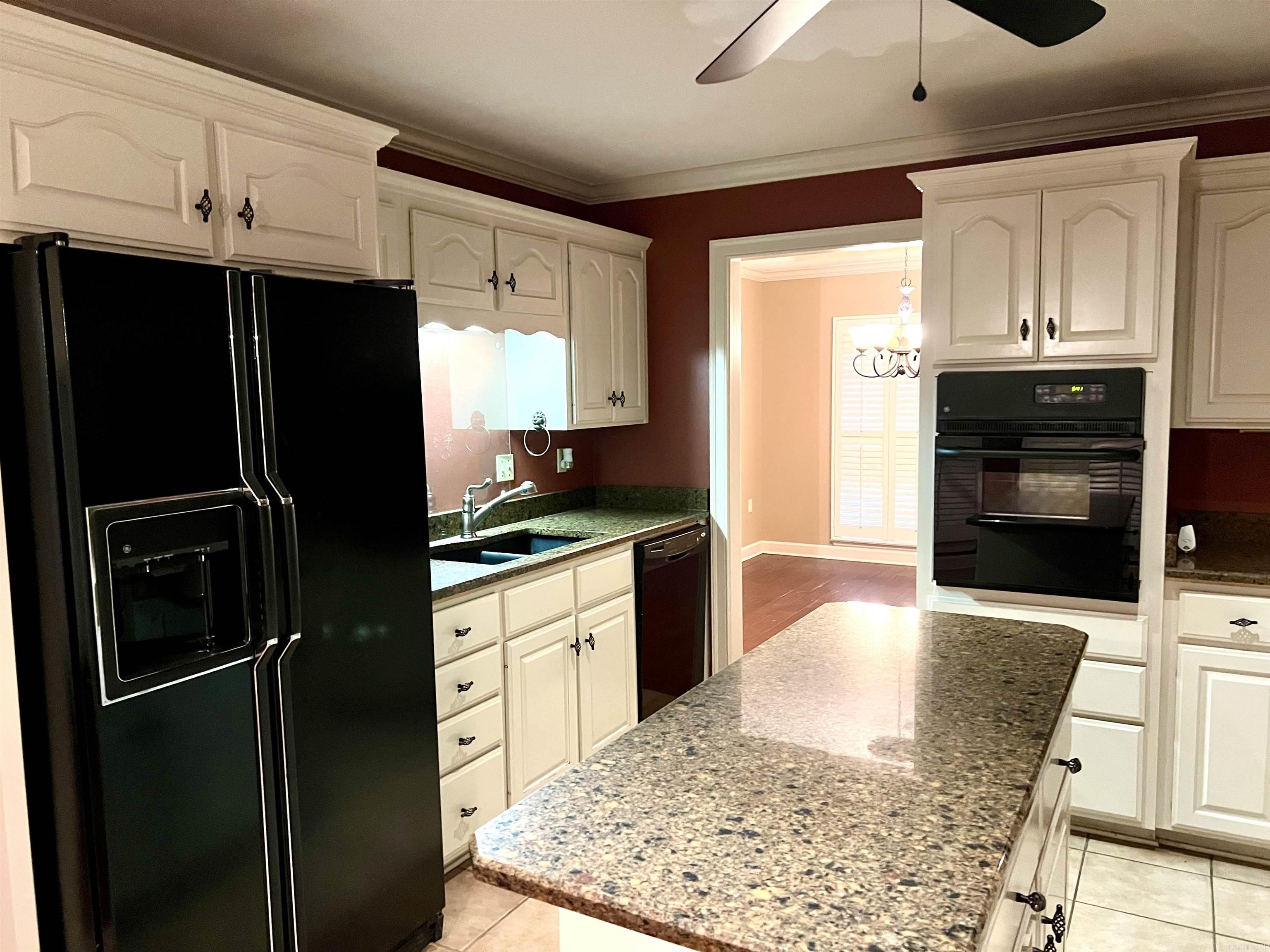 CLUB WEST ESTATES - Residential