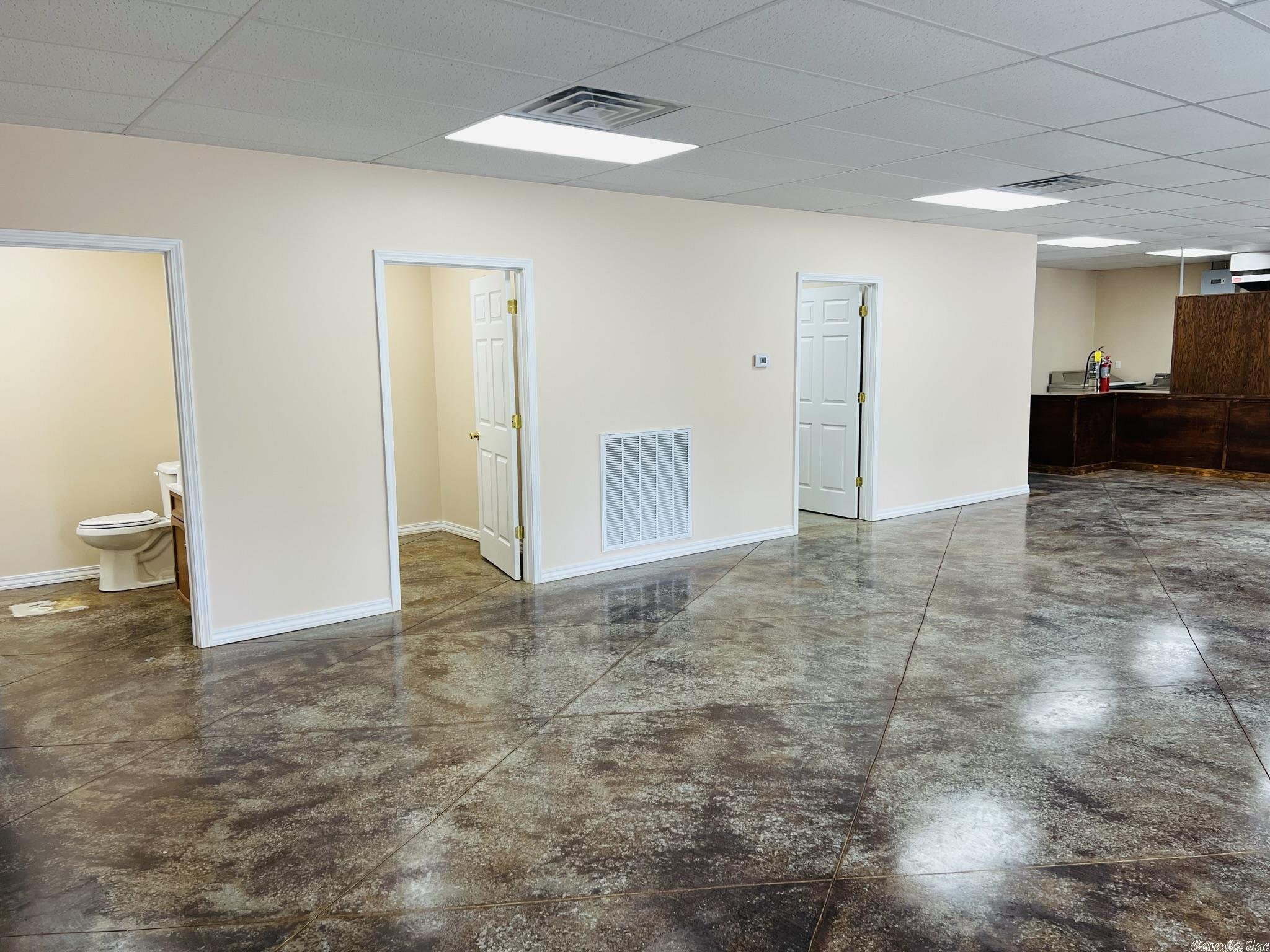 Metes & Bounds - Commercial Sale