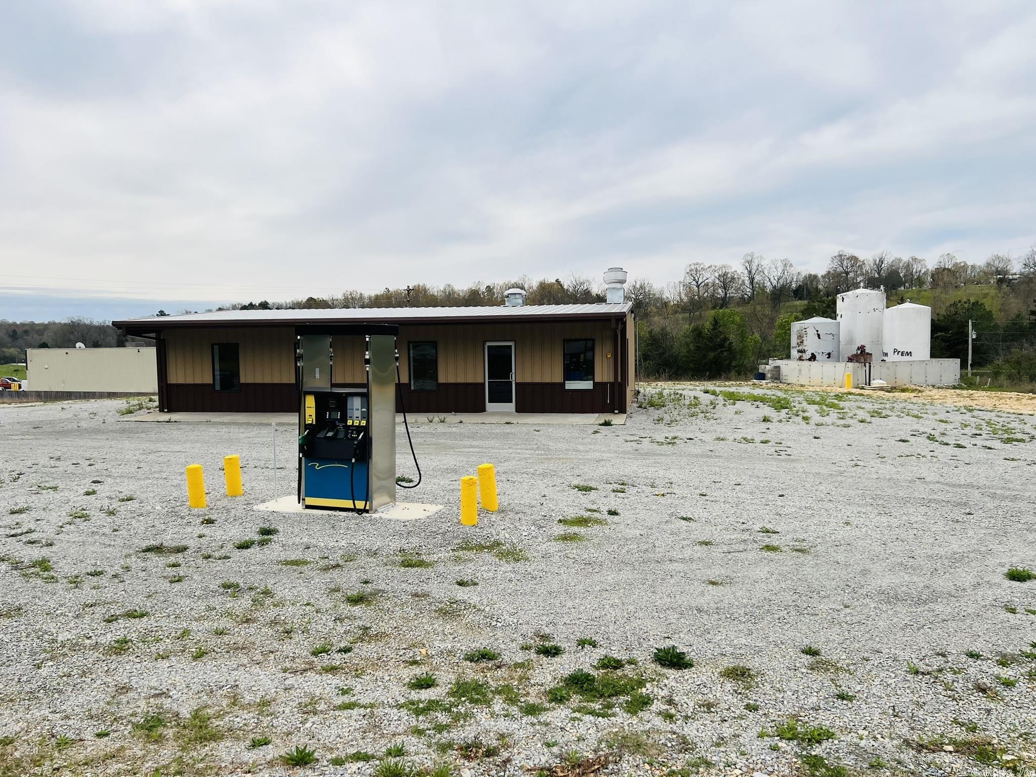 Metes & Bounds - Commercial Sale