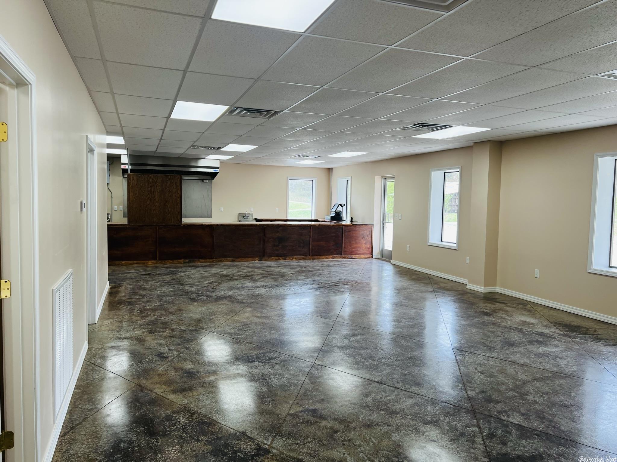 Metes & Bounds - Commercial Sale