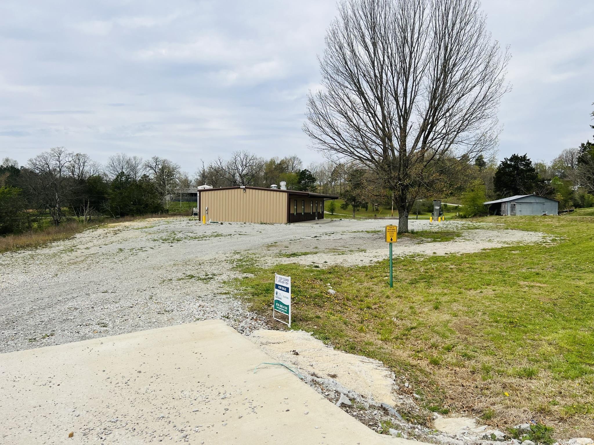 Metes & Bounds - Commercial Sale