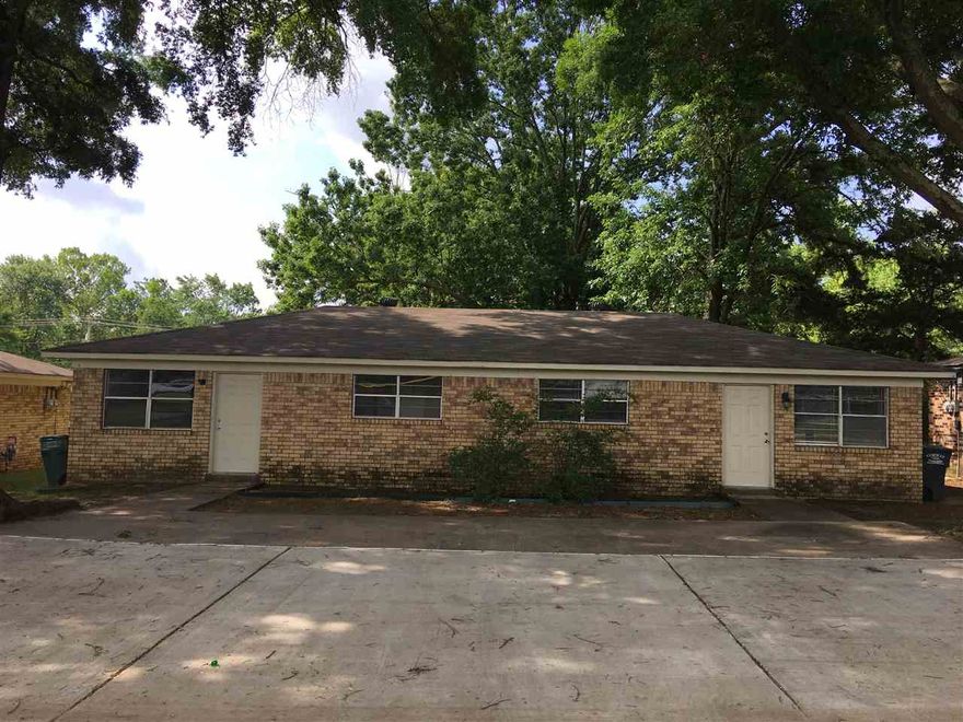 Two bedroom one bath duplex. Large back yard close to colleges and interstate access. Large pound for fishing or relaxing around just across the street.