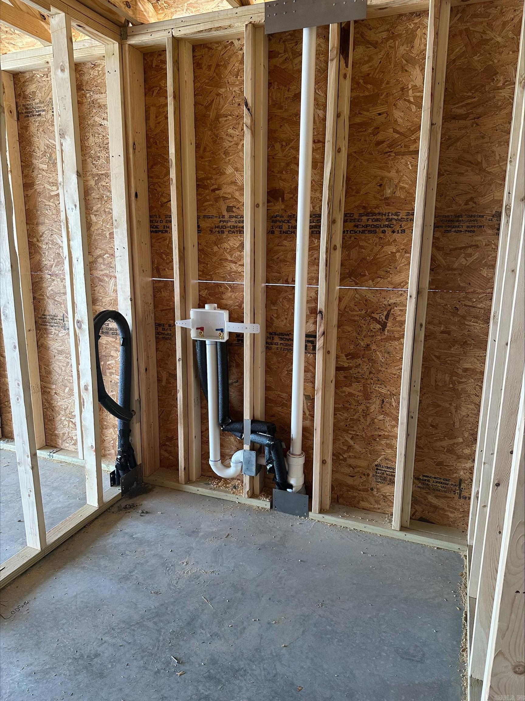 MIDLAND ESTATES PHASE 1 - Residential