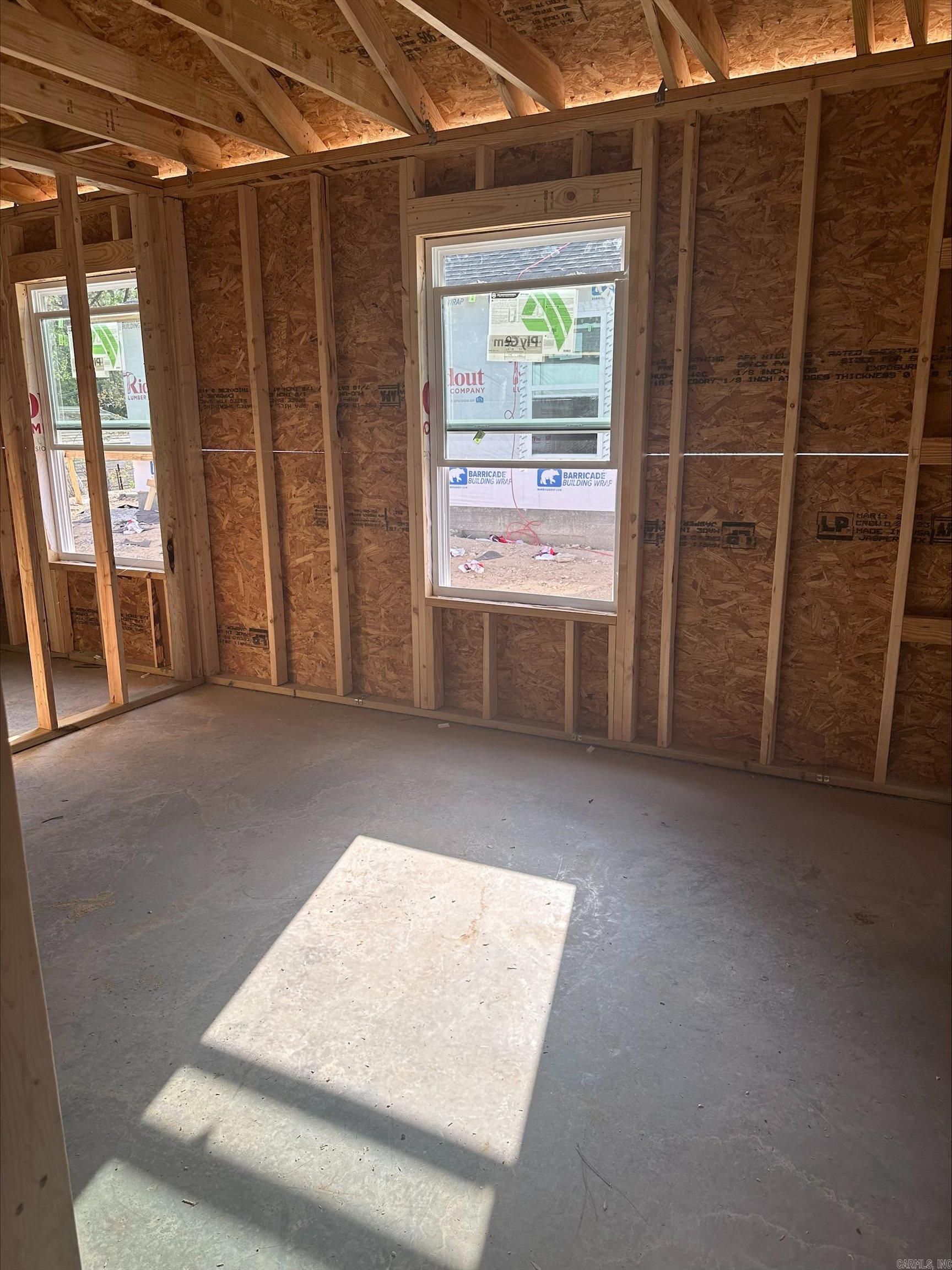 MIDLAND ESTATES PHASE 1 - Residential