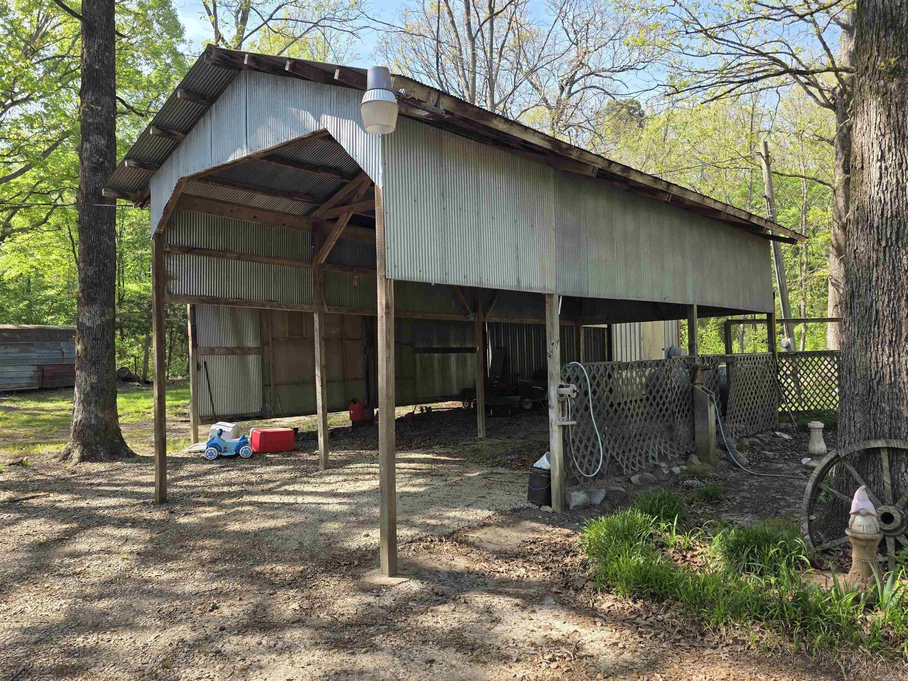 Pine Glen Acres - Residential