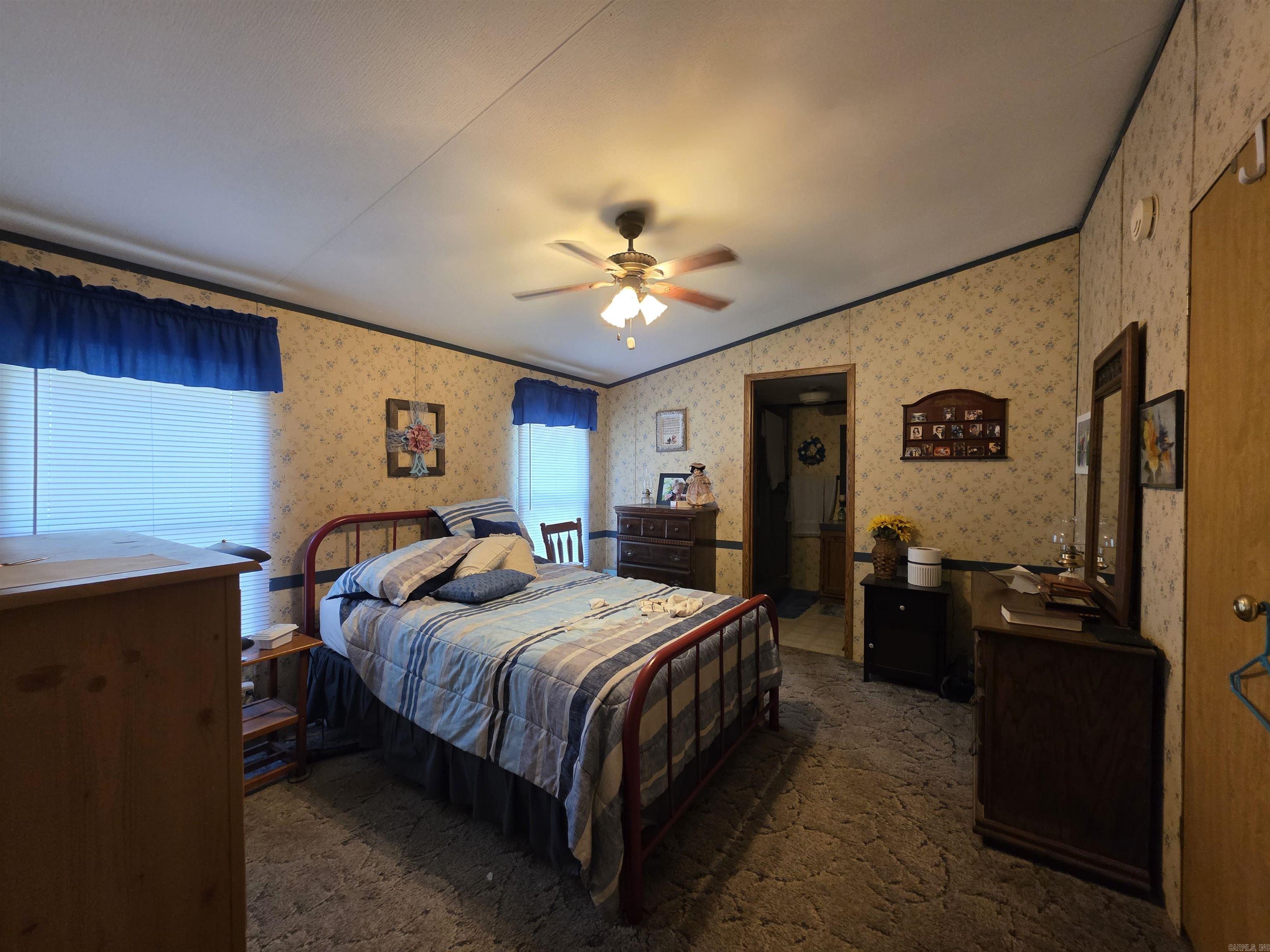 Pine Glen Acres - Residential