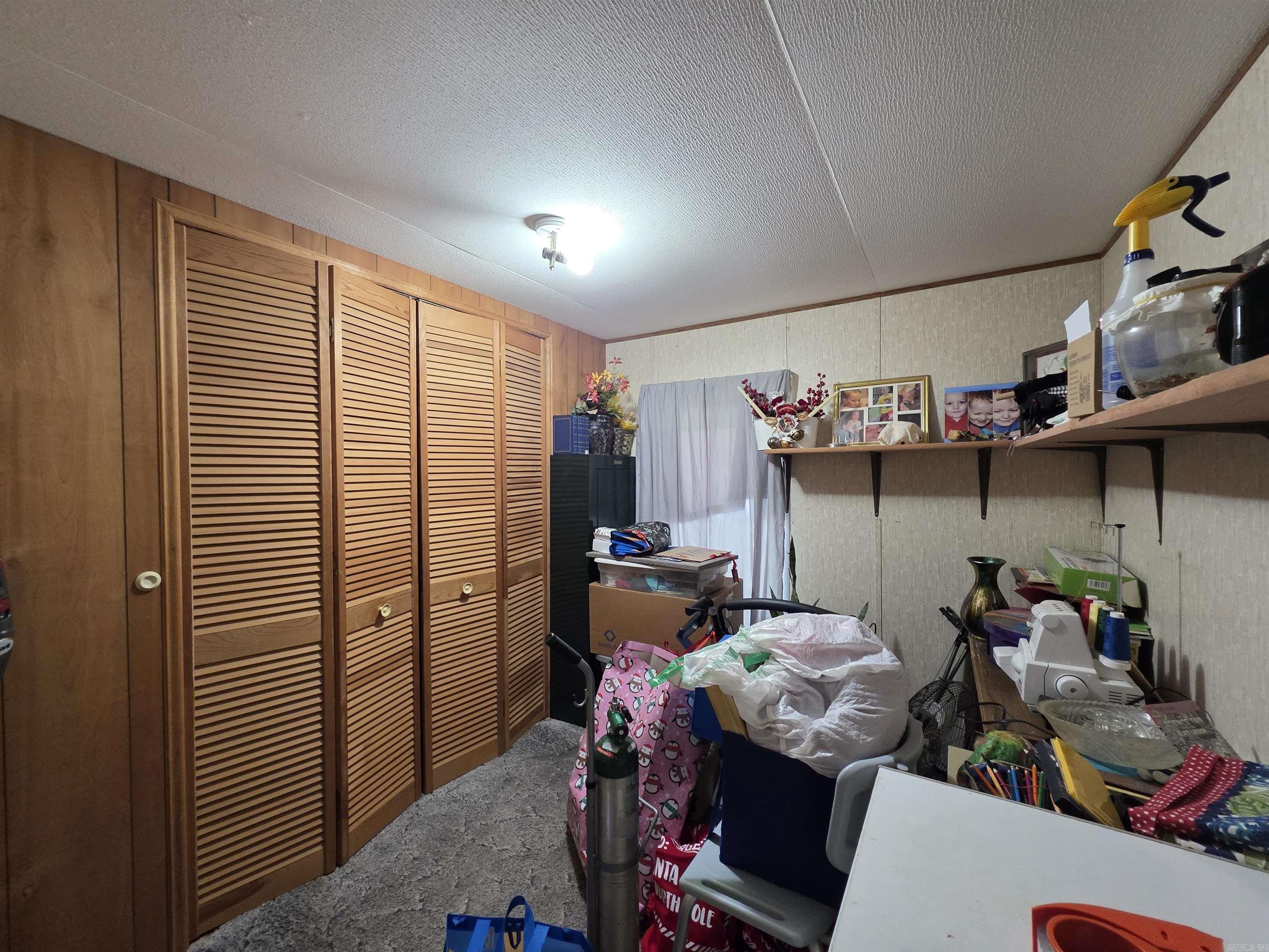 Pine Glen Acres - Residential