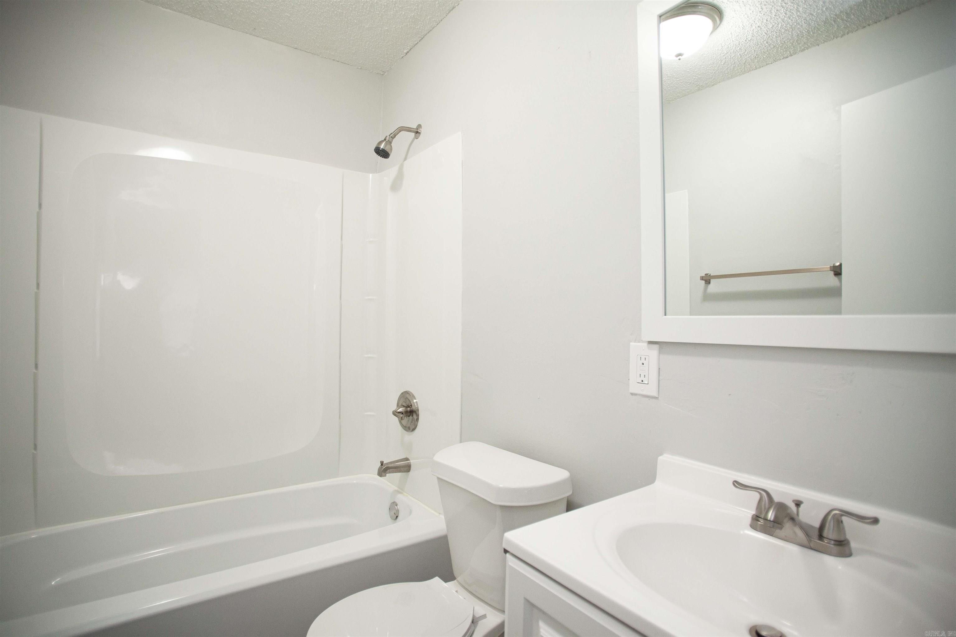 Twin Oaks - Residential