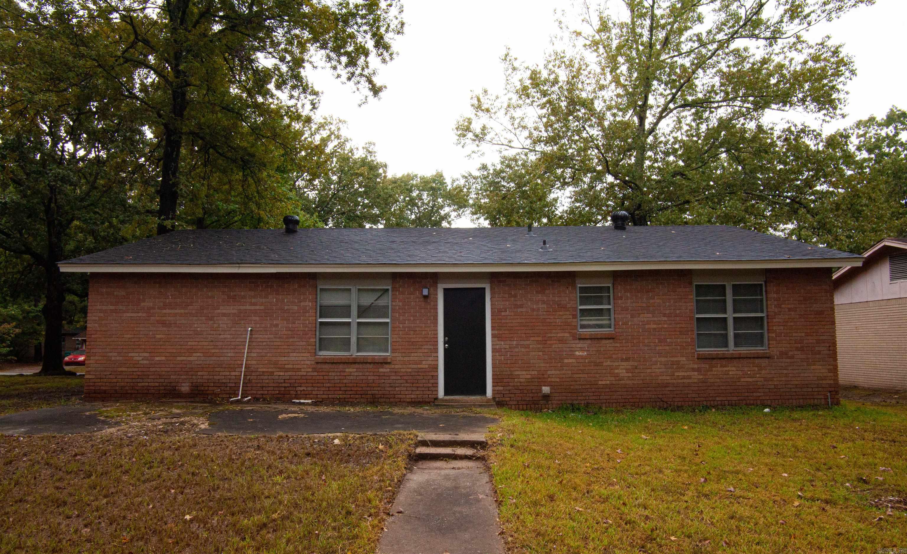 Twin Oaks - Residential