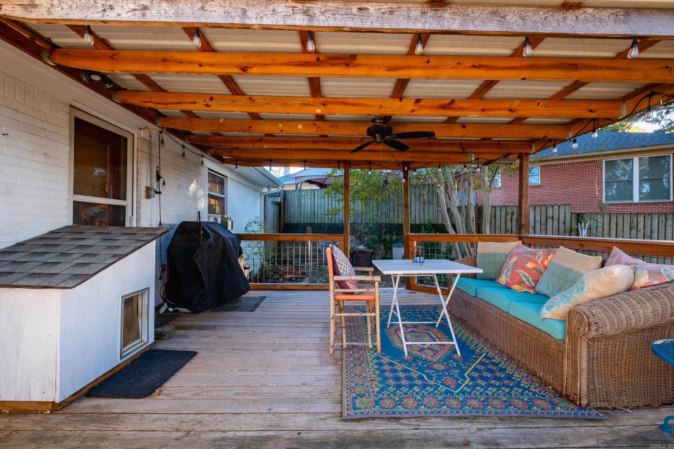 PLAZA HEIGHTS - Residential