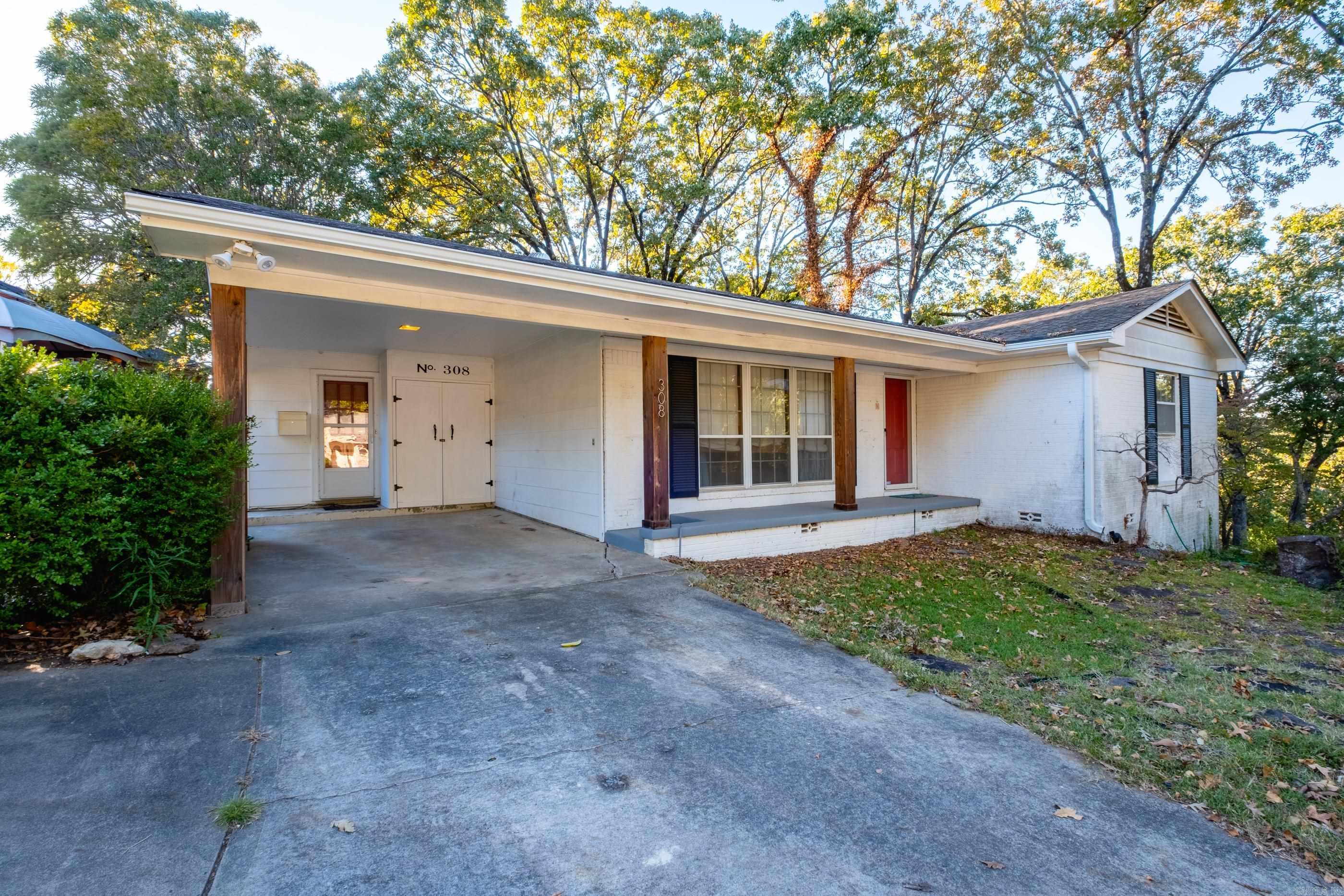 PLAZA HEIGHTS - Residential