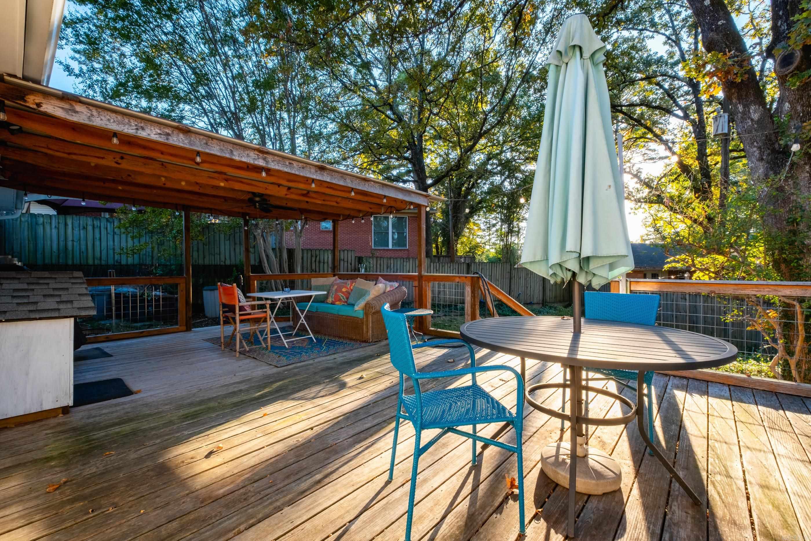 PLAZA HEIGHTS - Residential