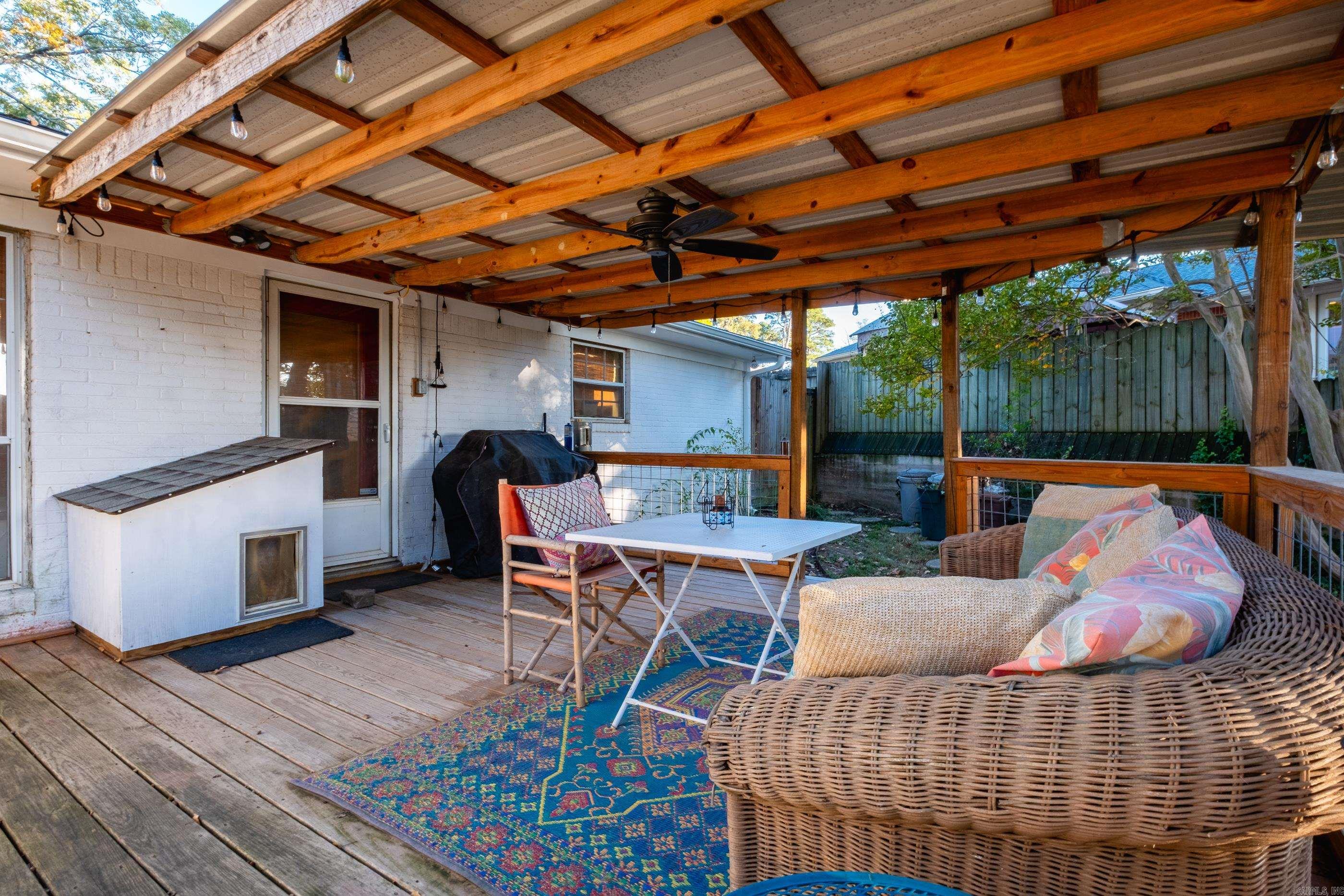 PLAZA HEIGHTS - Residential