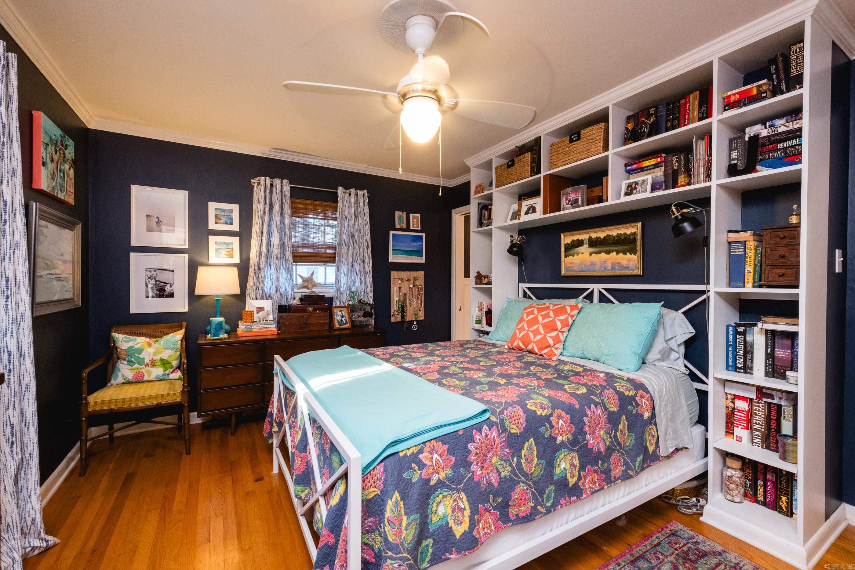 PLAZA HEIGHTS - Residential