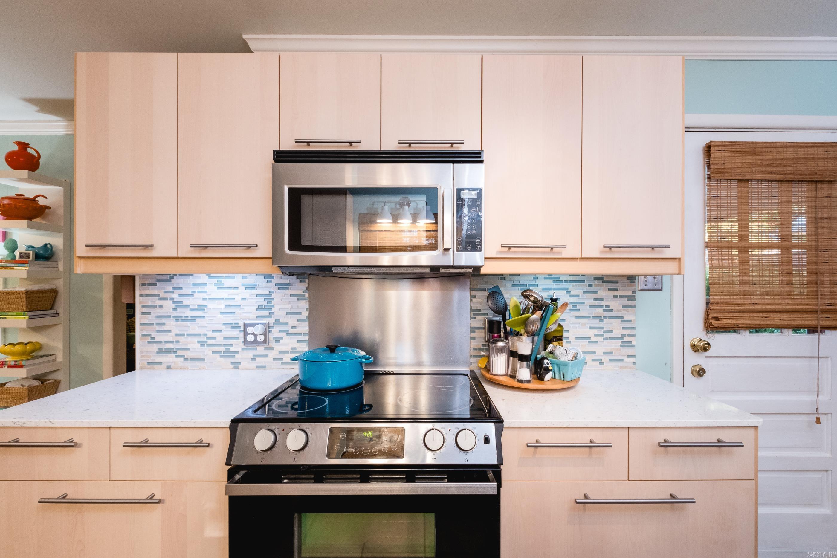 PLAZA HEIGHTS - Residential