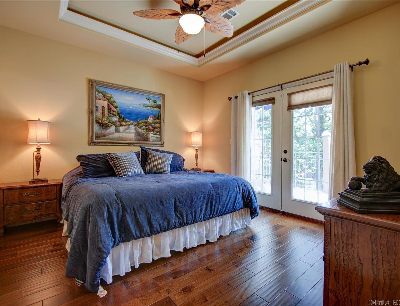 MOONLIGHT COVE VILLAS HPR - Residential